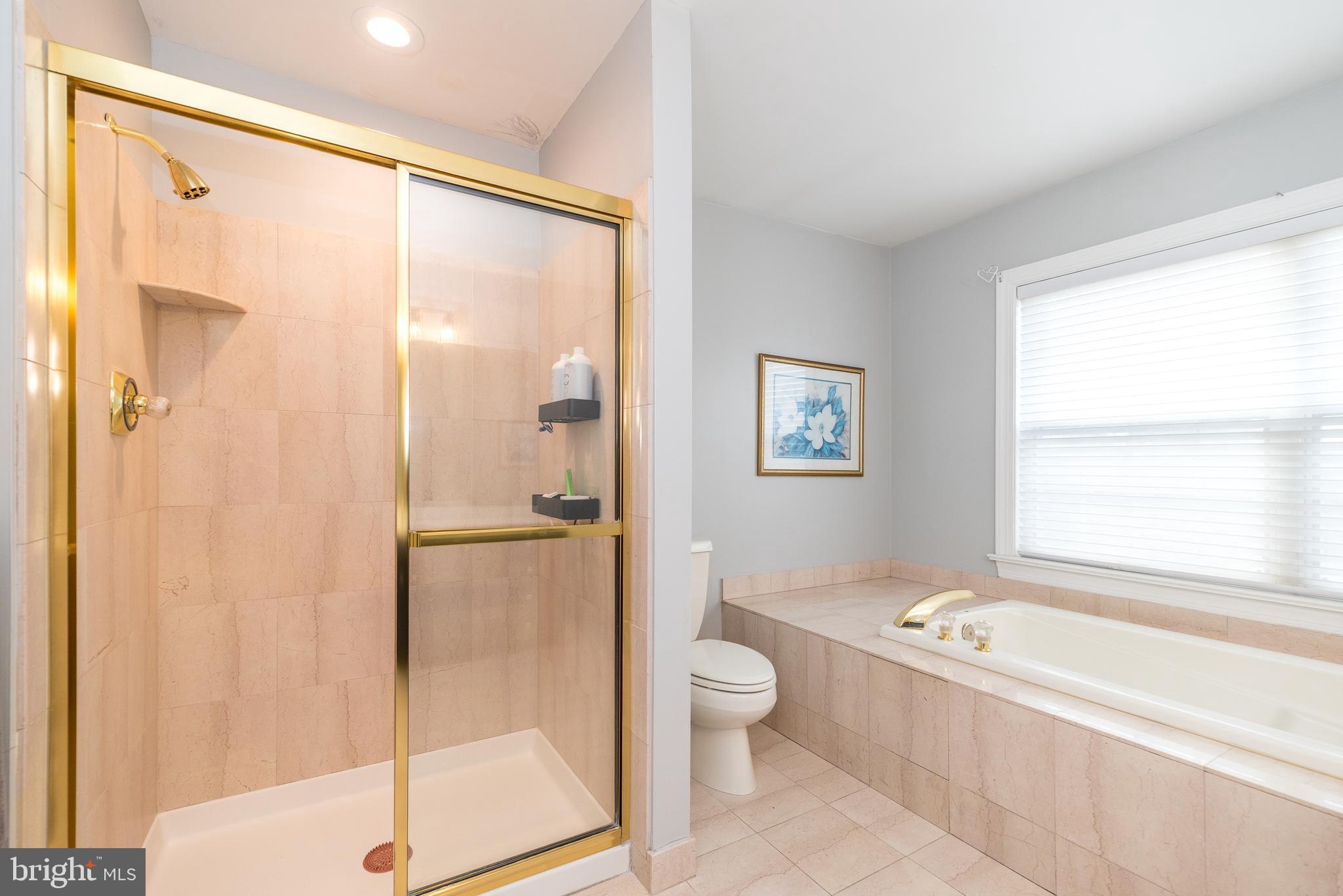 BELLE AIRE - Residential