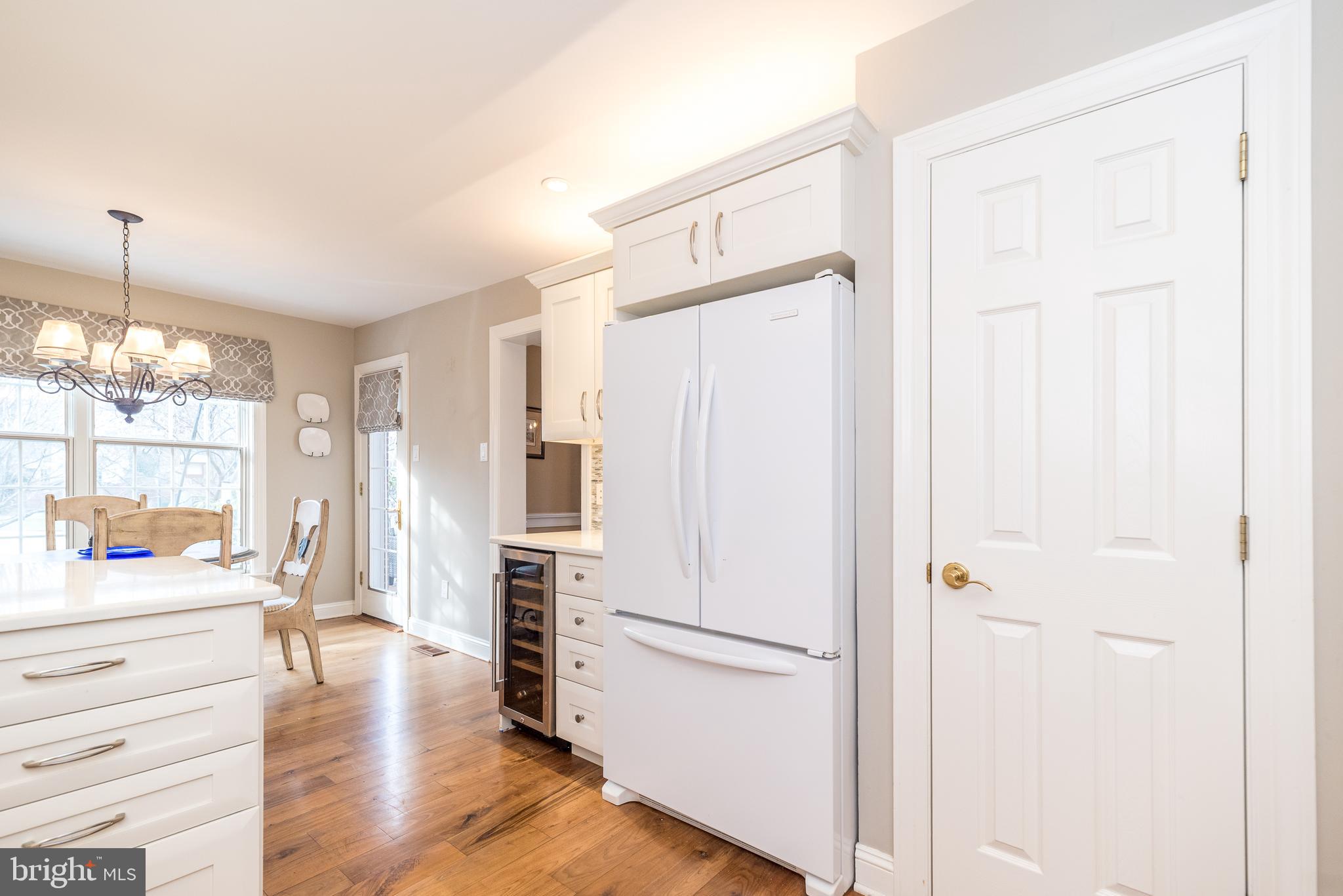 BELLE AIRE - Residential