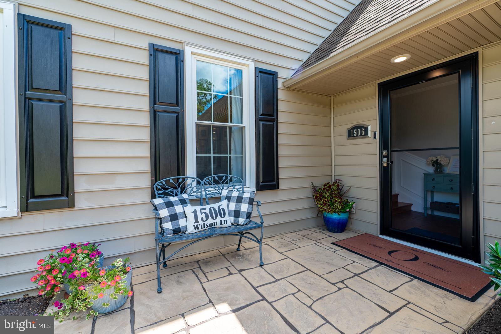 1506 WILSON LANE