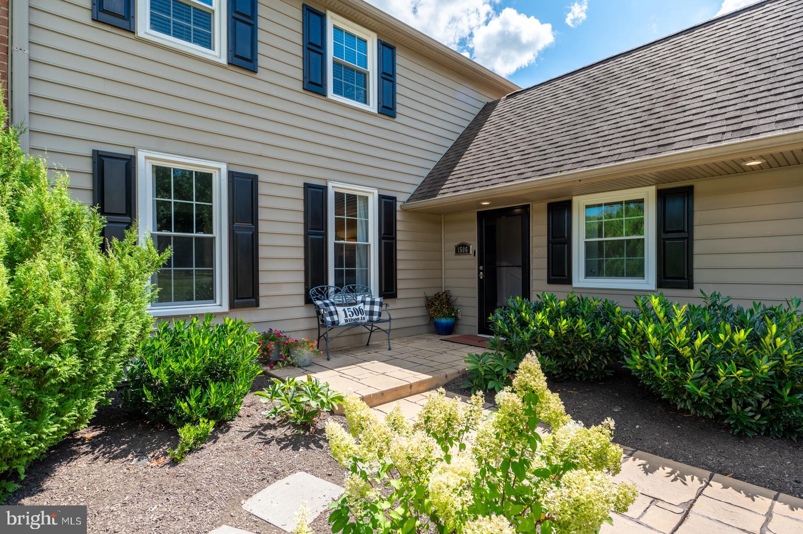 1506 WILSON LANE