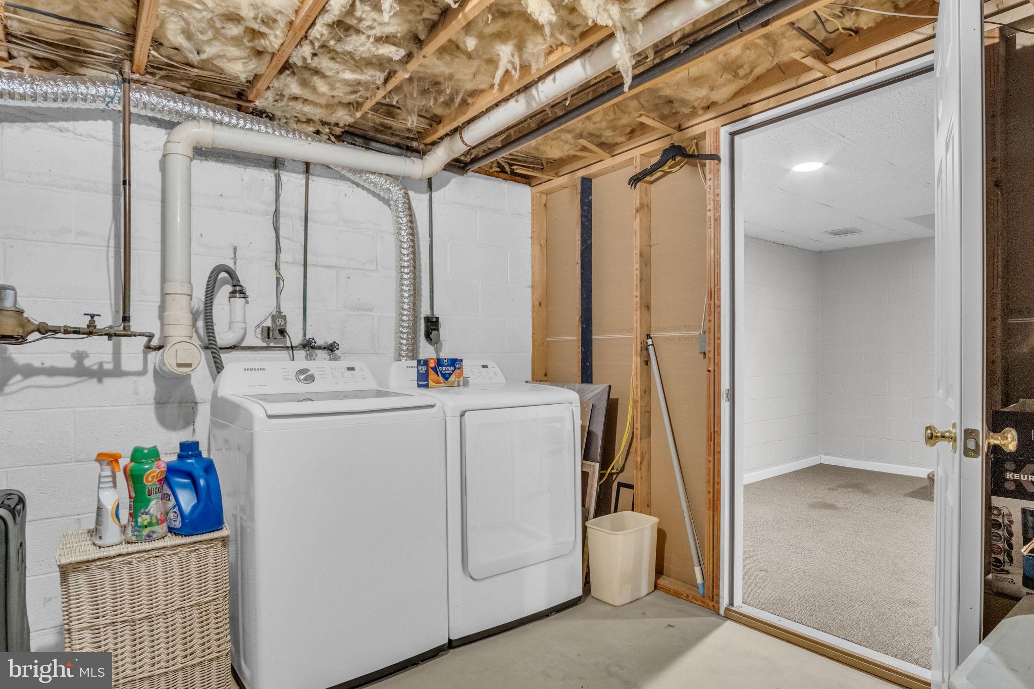 NORTH MIDDLETON - Residential