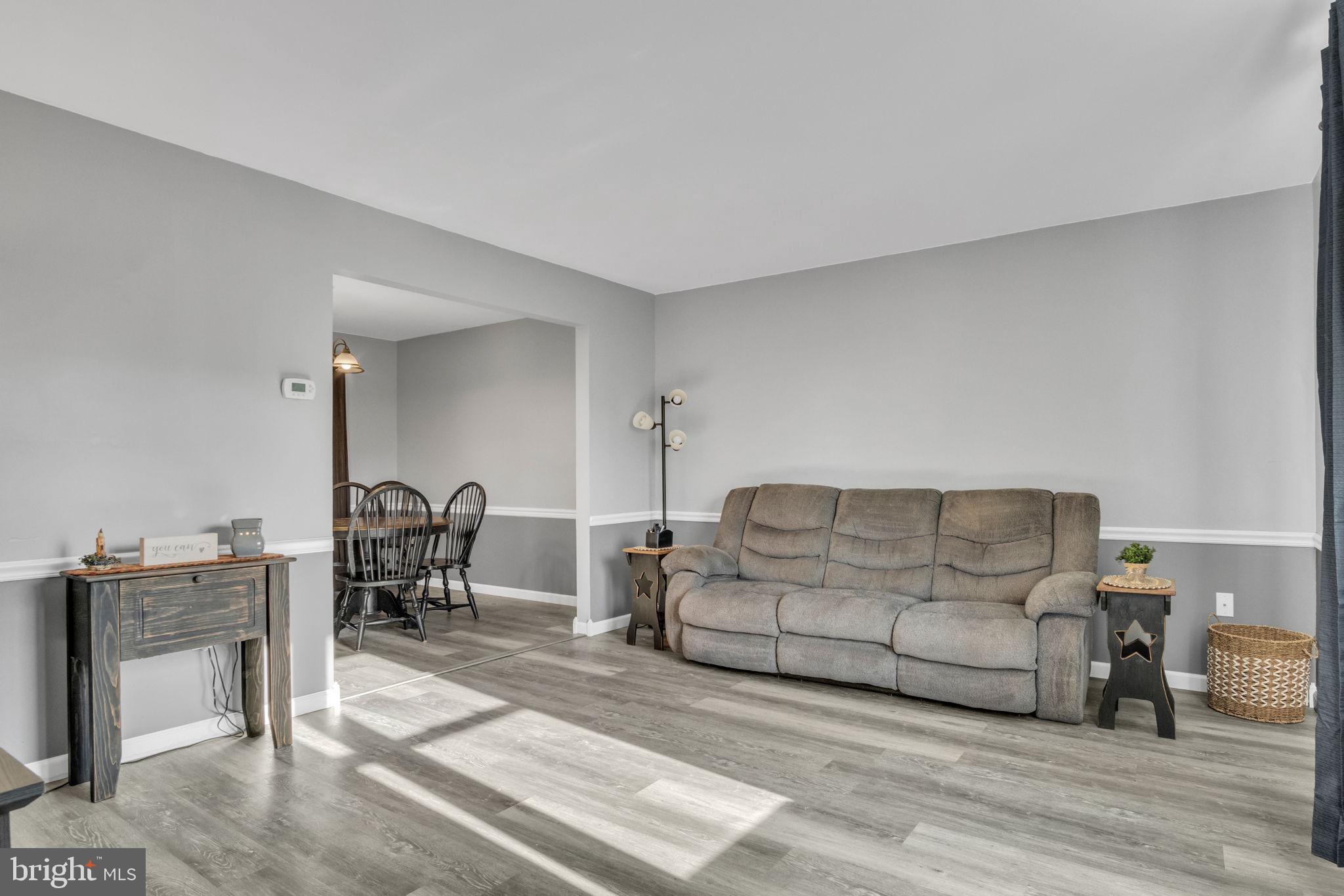 NORTH MIDDLETON - Residential