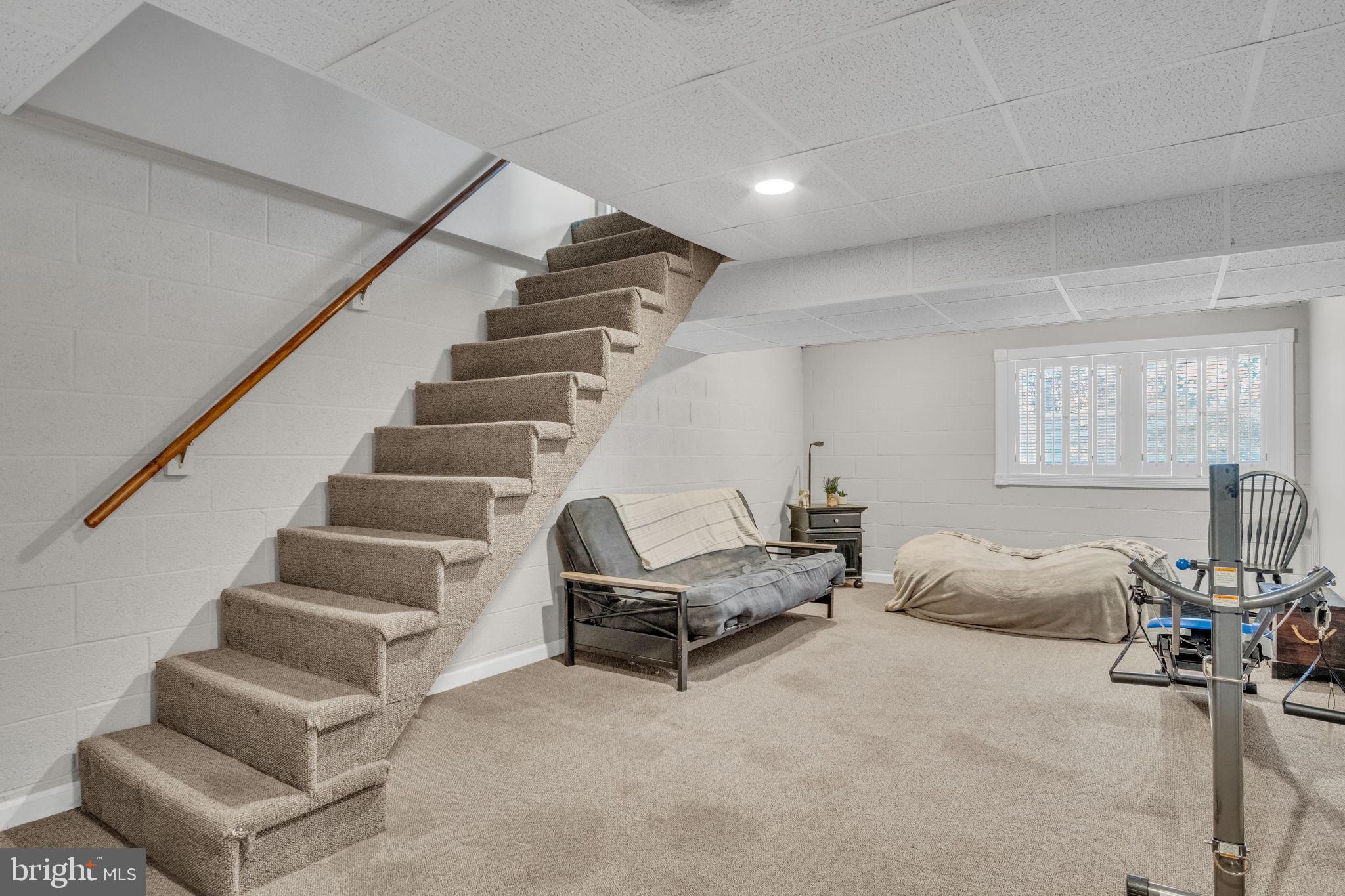 NORTH MIDDLETON - Residential