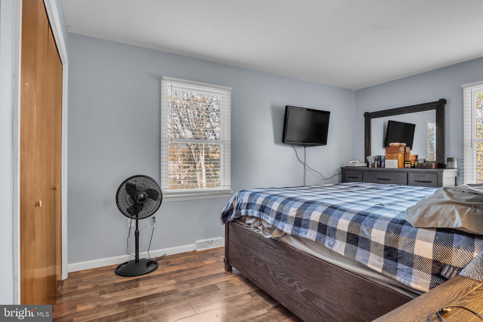 NORTH MIDDLETON - Residential