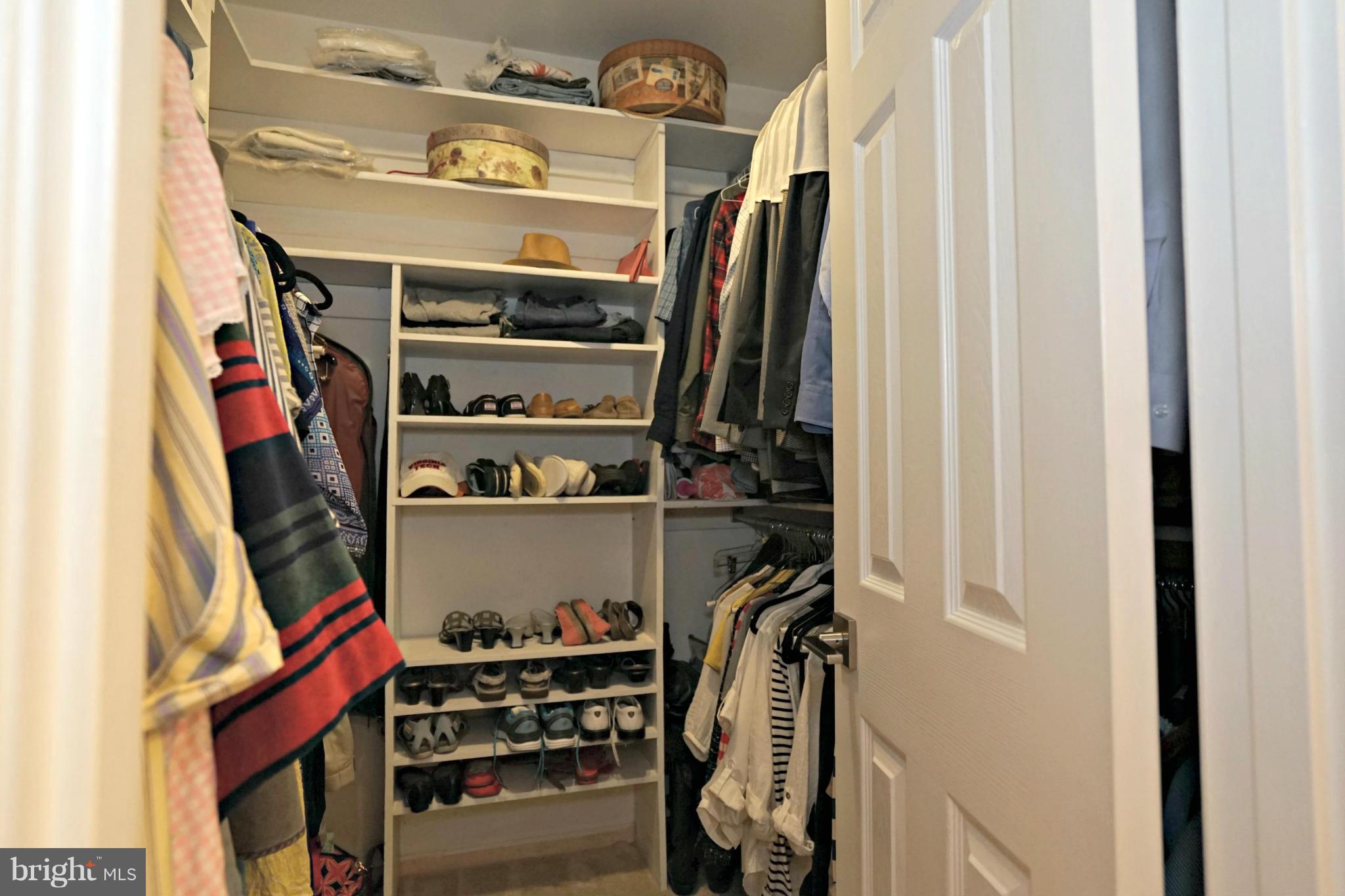 LAKEWOOD HILLS - Residential