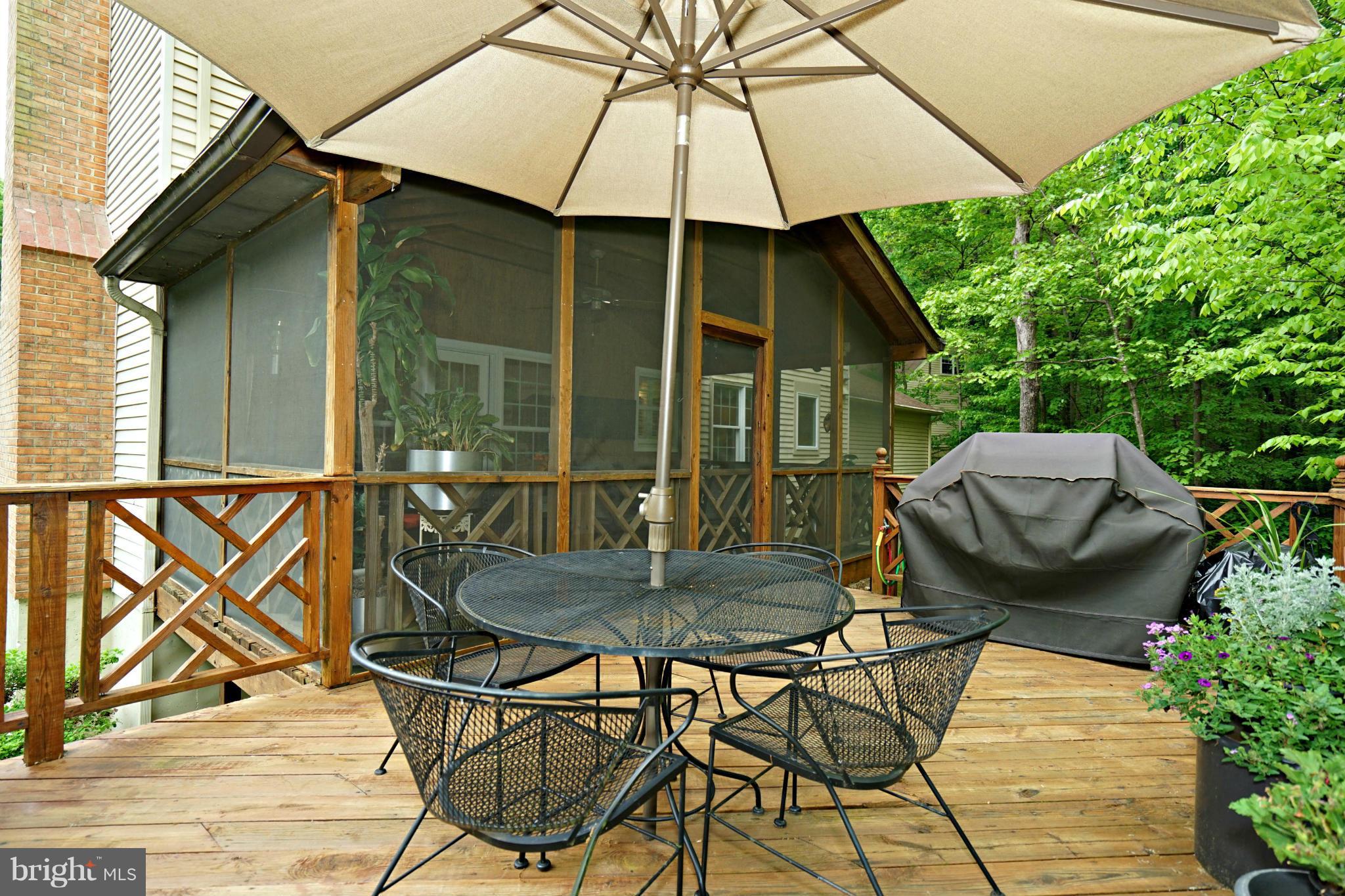 LAKEWOOD HILLS - Residential