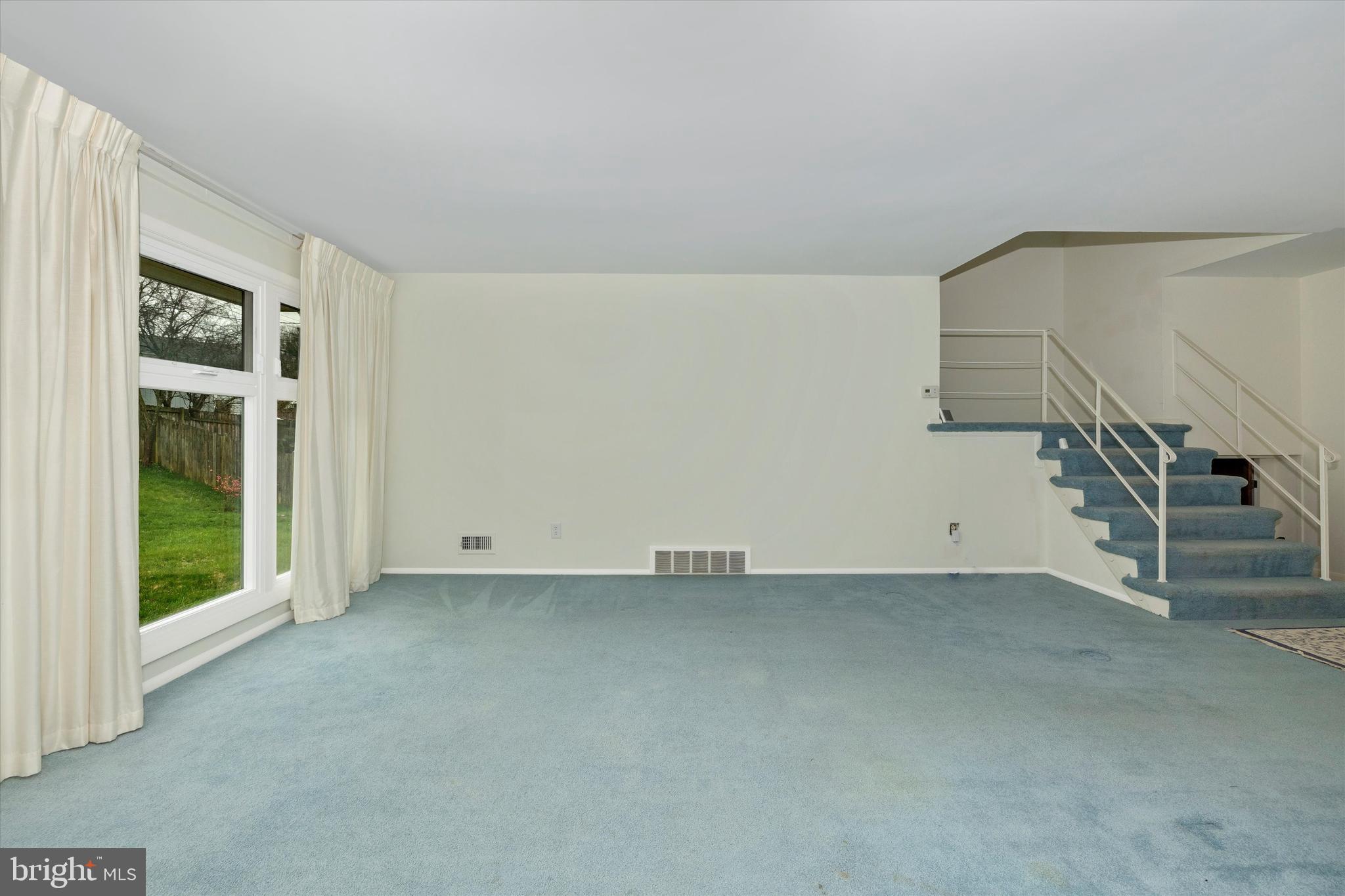 ORCHARD HILLS - Residential