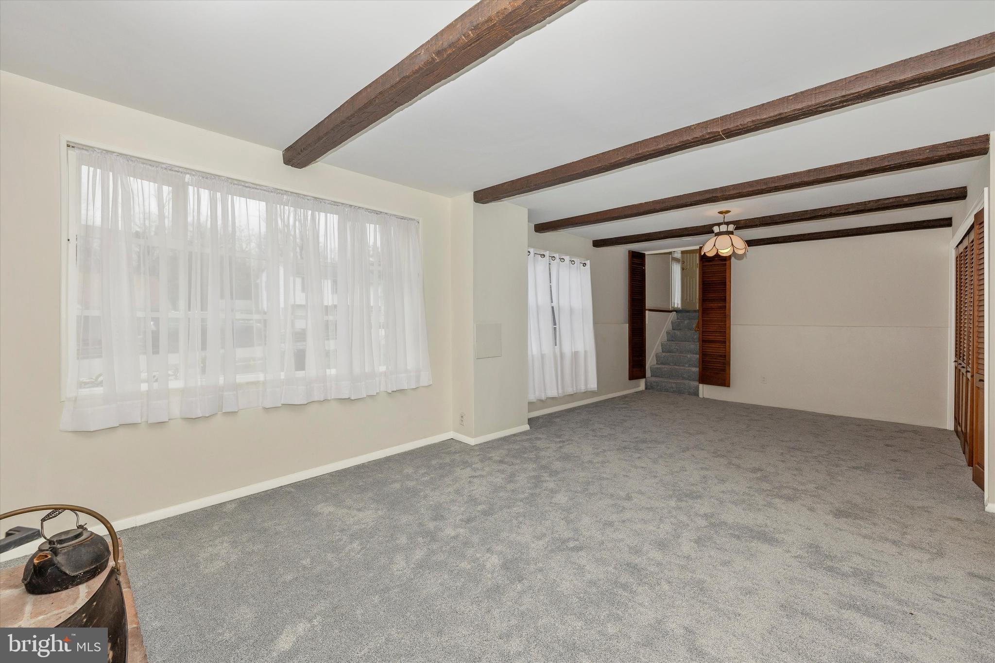 ORCHARD HILLS - Residential