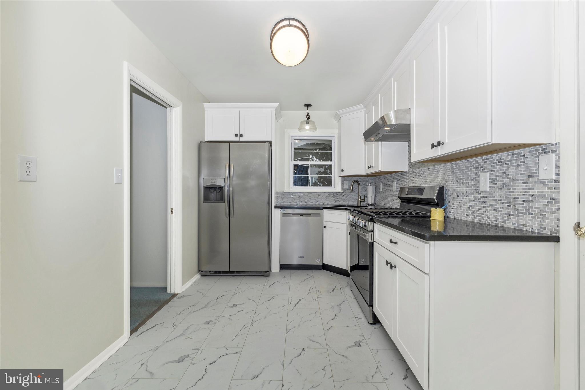 ORCHARD HILLS - Residential