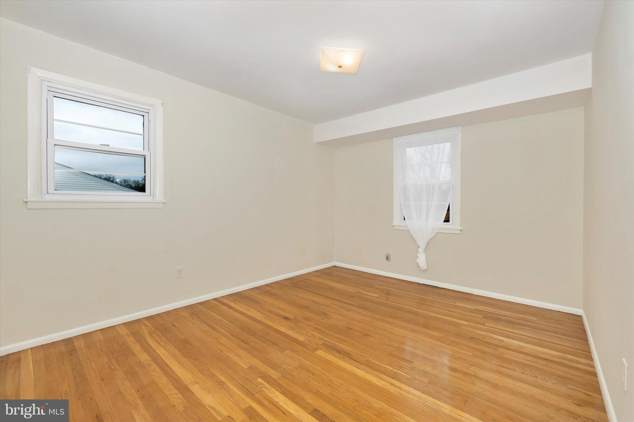 ORCHARD HILLS - Residential