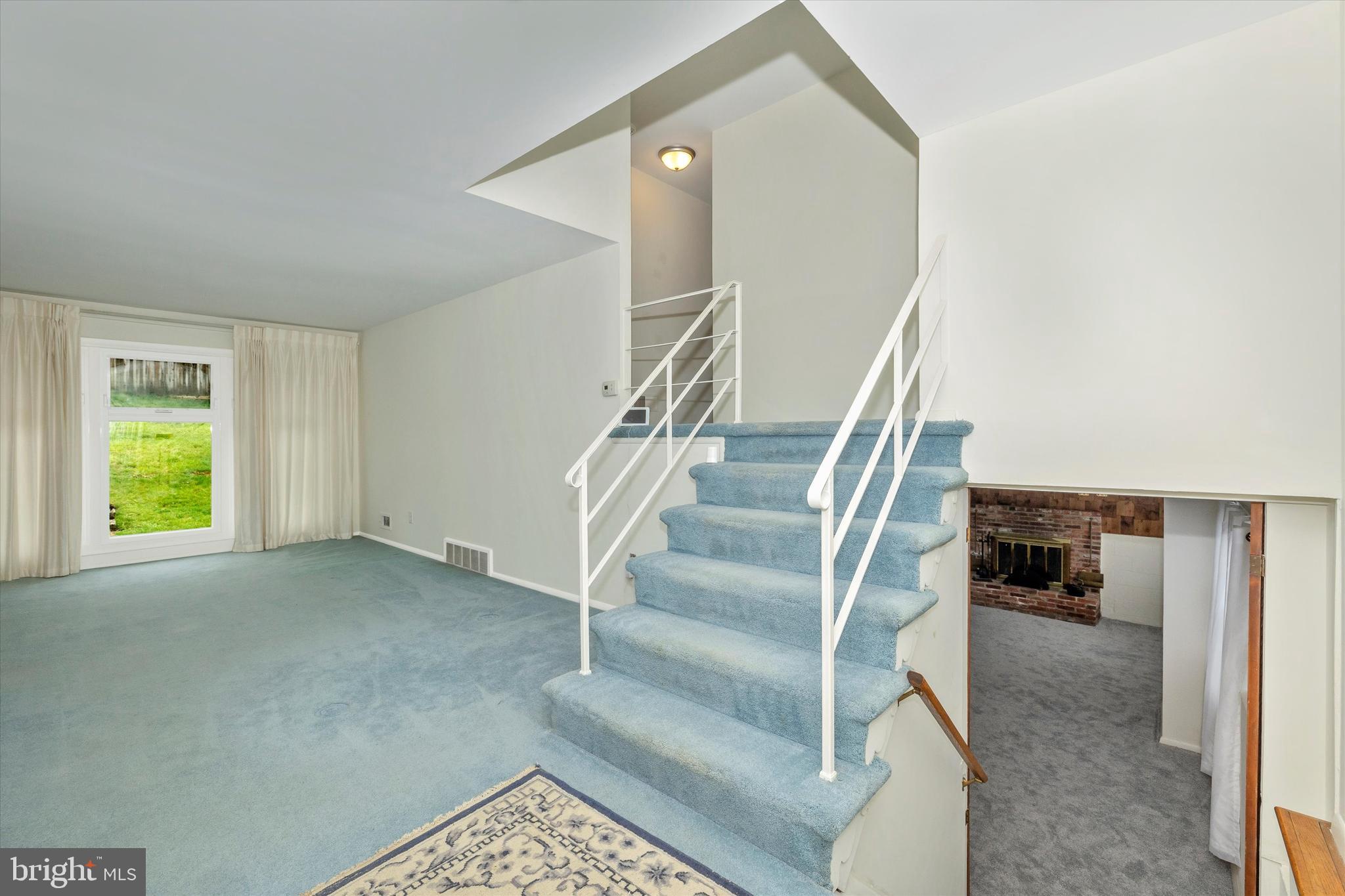 ORCHARD HILLS - Residential