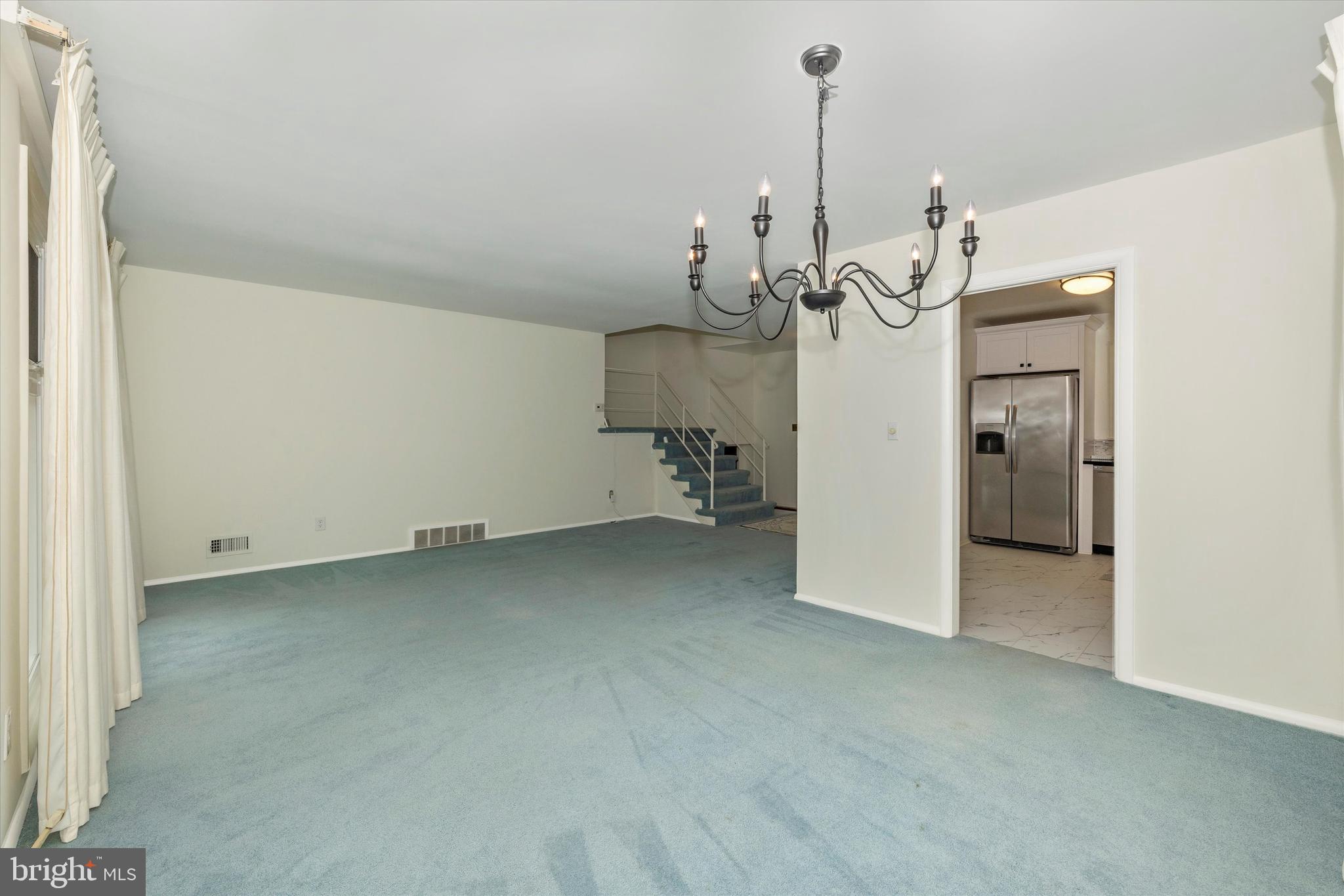 ORCHARD HILLS - Residential