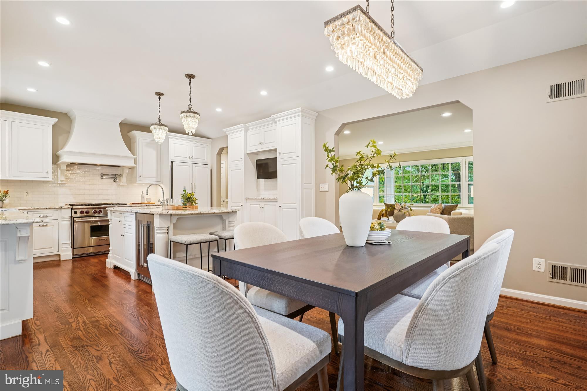 HOLLINDALE - Residential