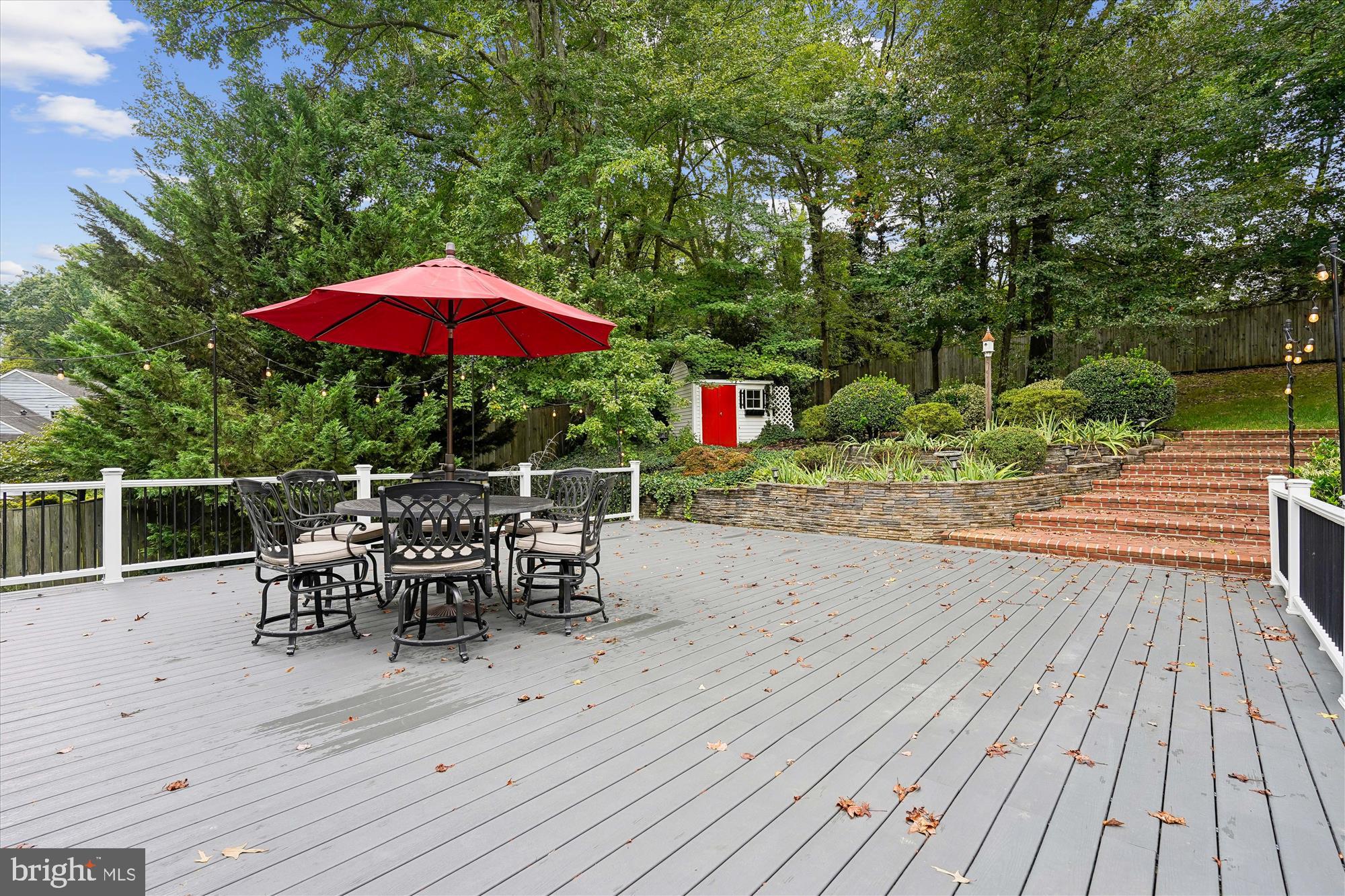 1616 SHERWOOD HALL LANE