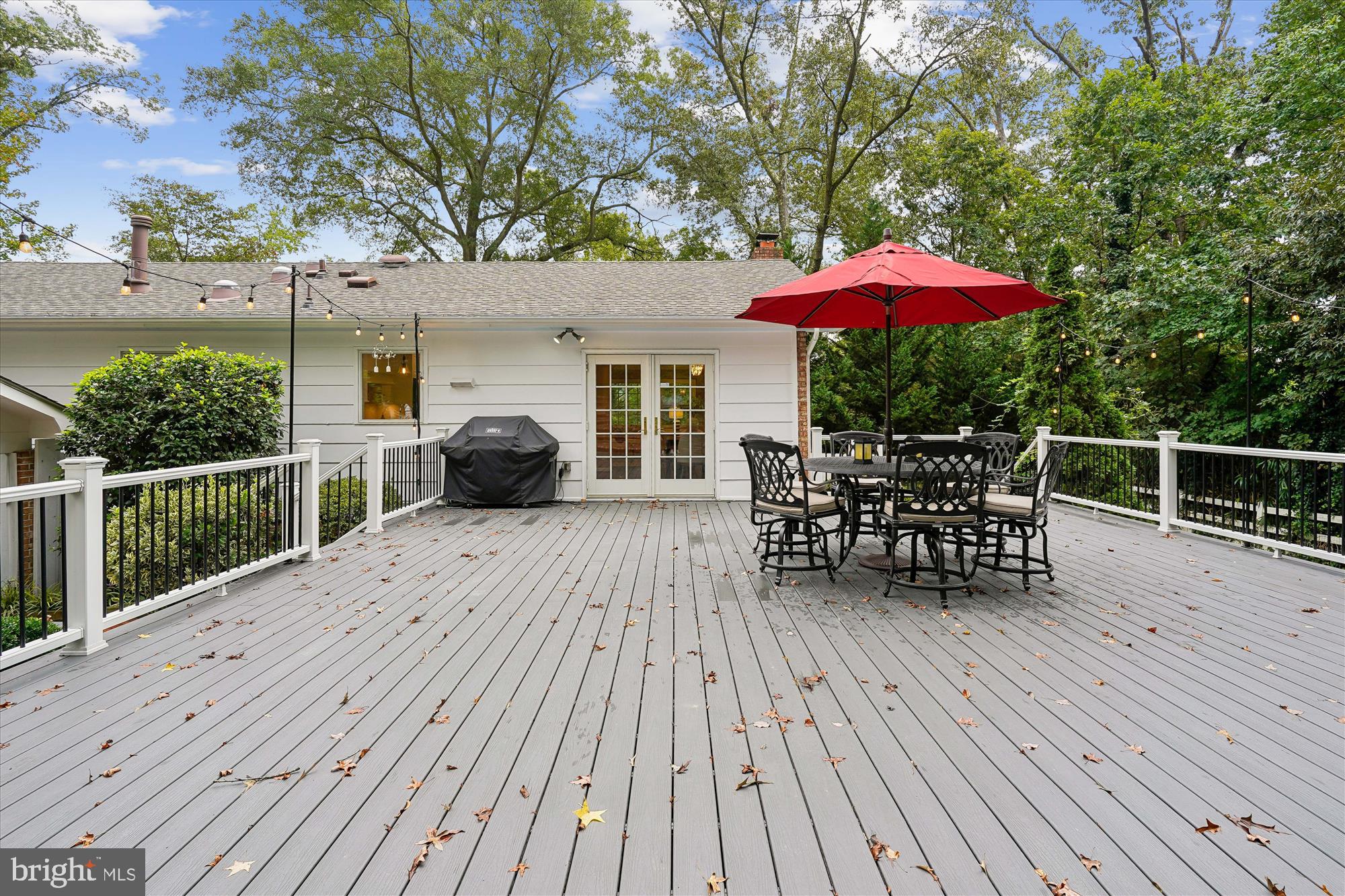 HOLLINDALE - Residential