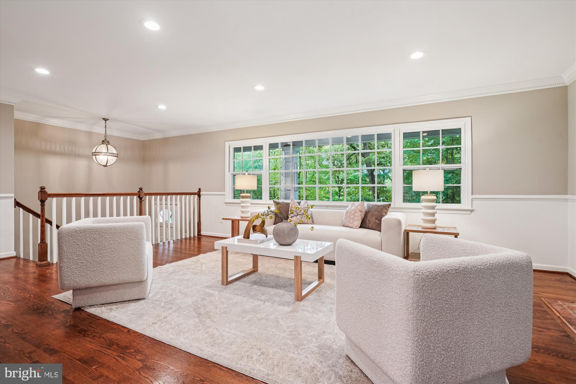 HOLLINDALE - Residential