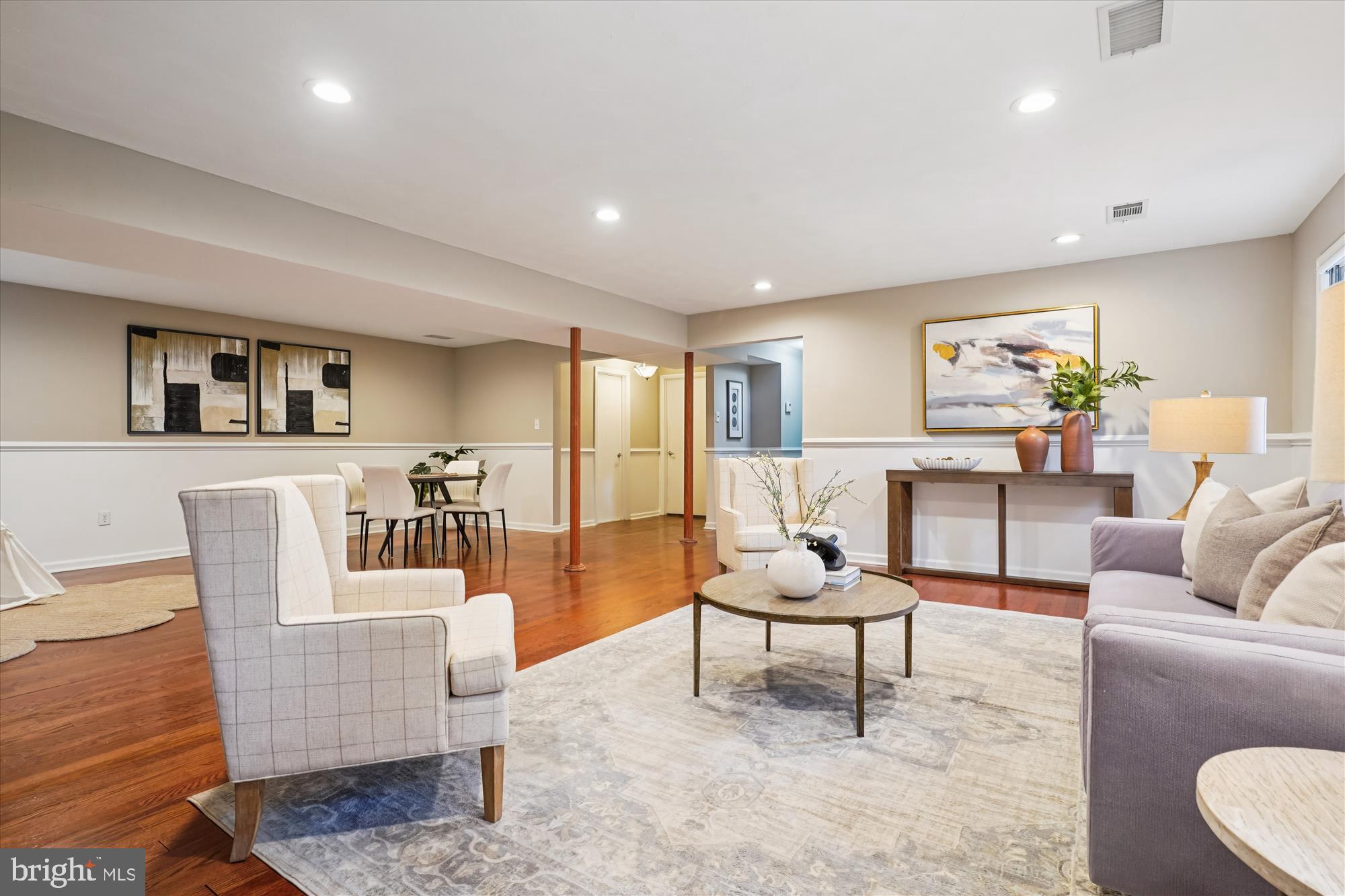 HOLLINDALE - Residential