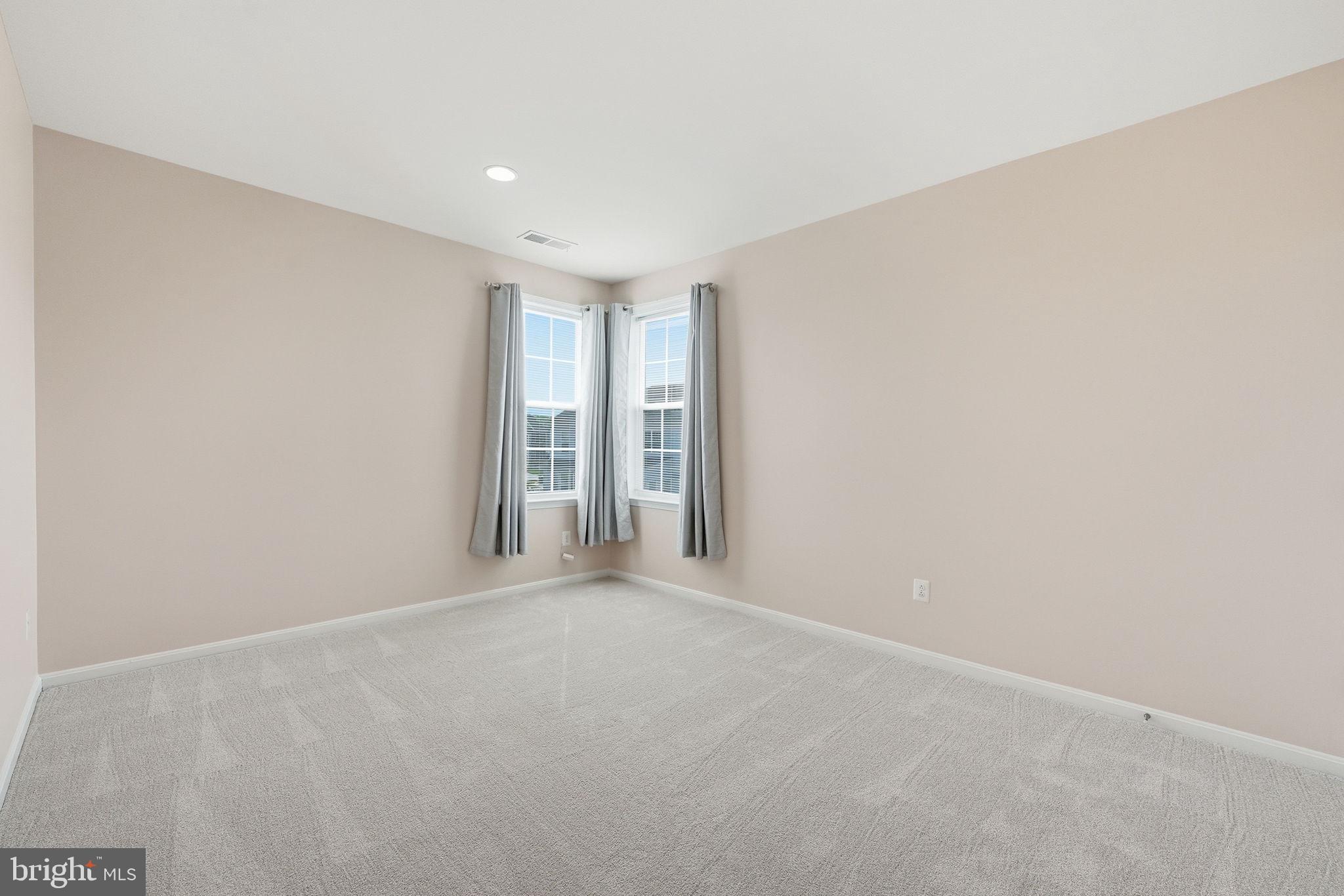 FORT WASHINGTON ACRES-PL - Residential