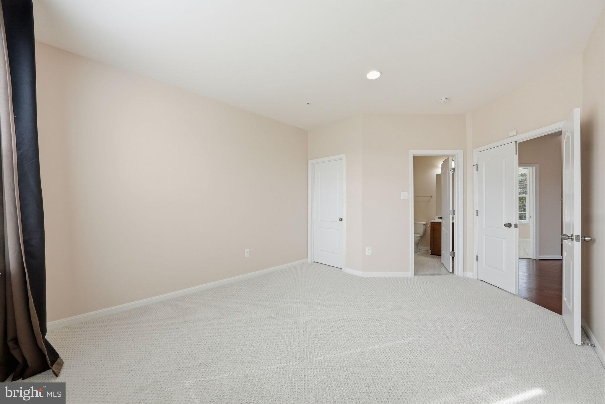 FORT WASHINGTON ACRES-PL - Residential