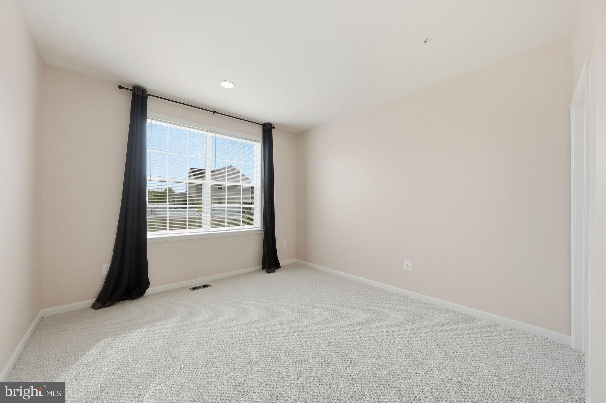 FORT WASHINGTON ACRES-PL - Residential