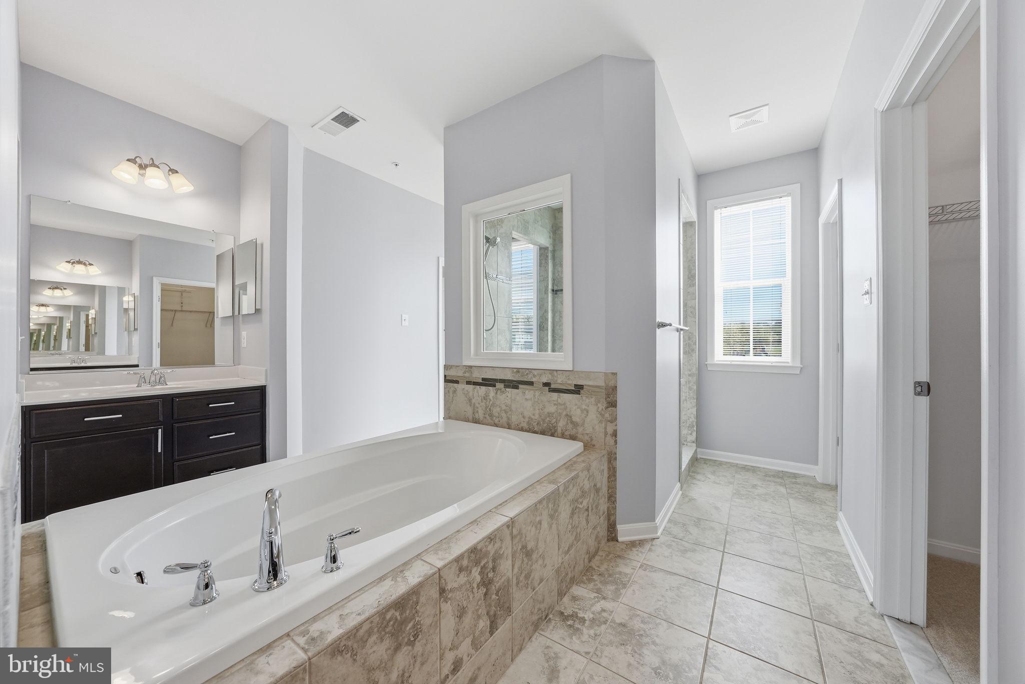 FORT WASHINGTON ACRES-PL - Residential