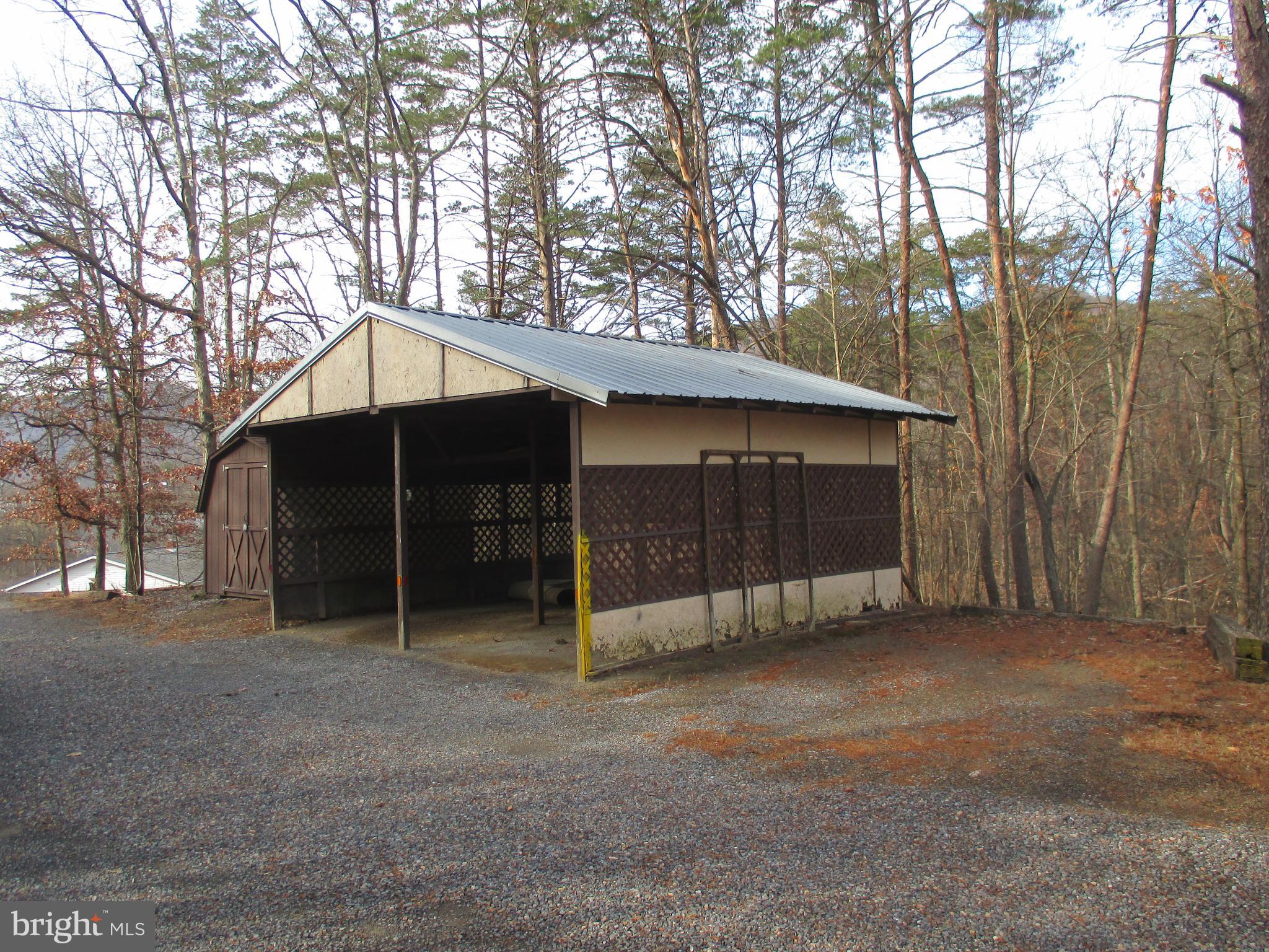 FOUNTAIN AREA - Residential