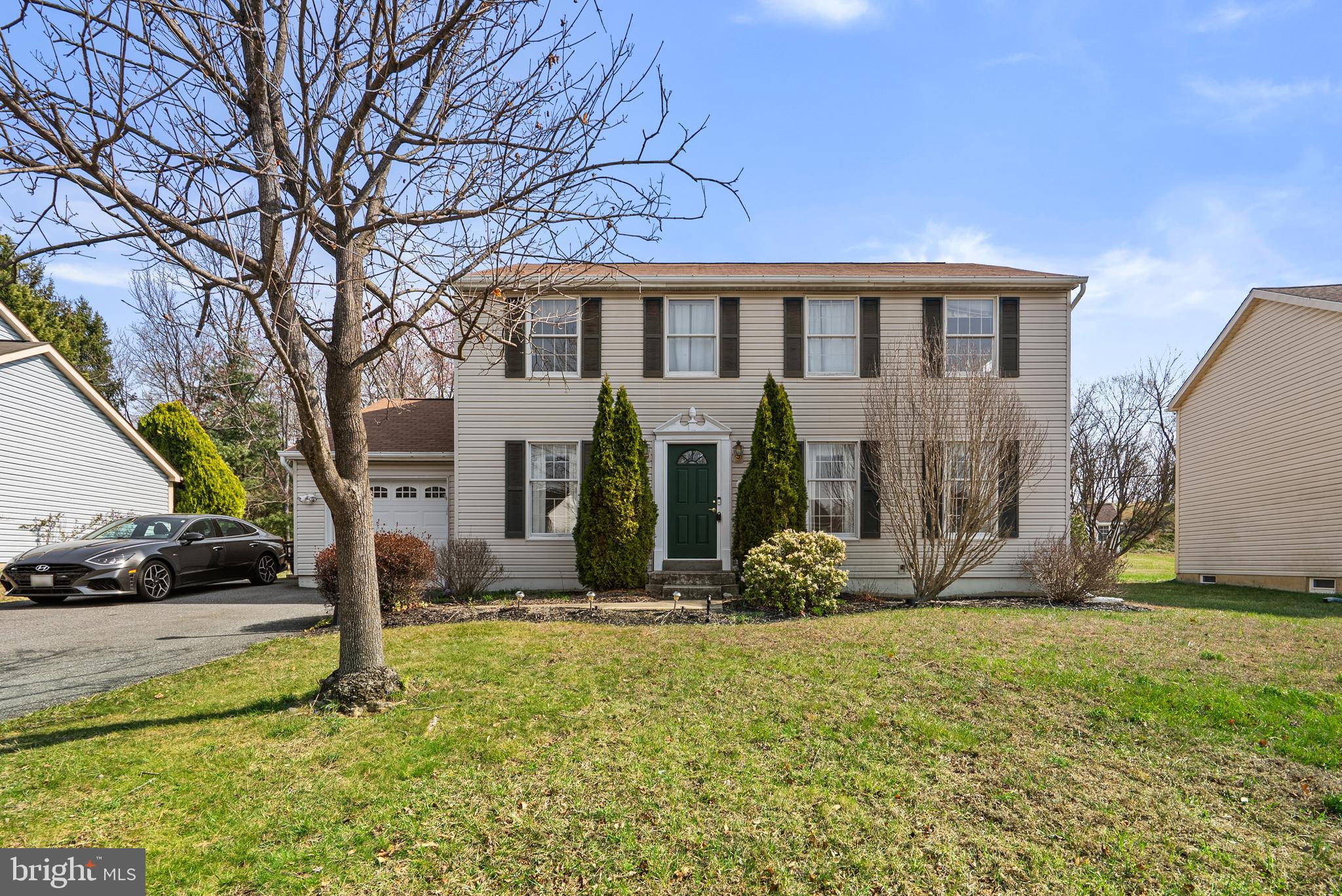 8745 CARDINAL FOREST CIRCLE