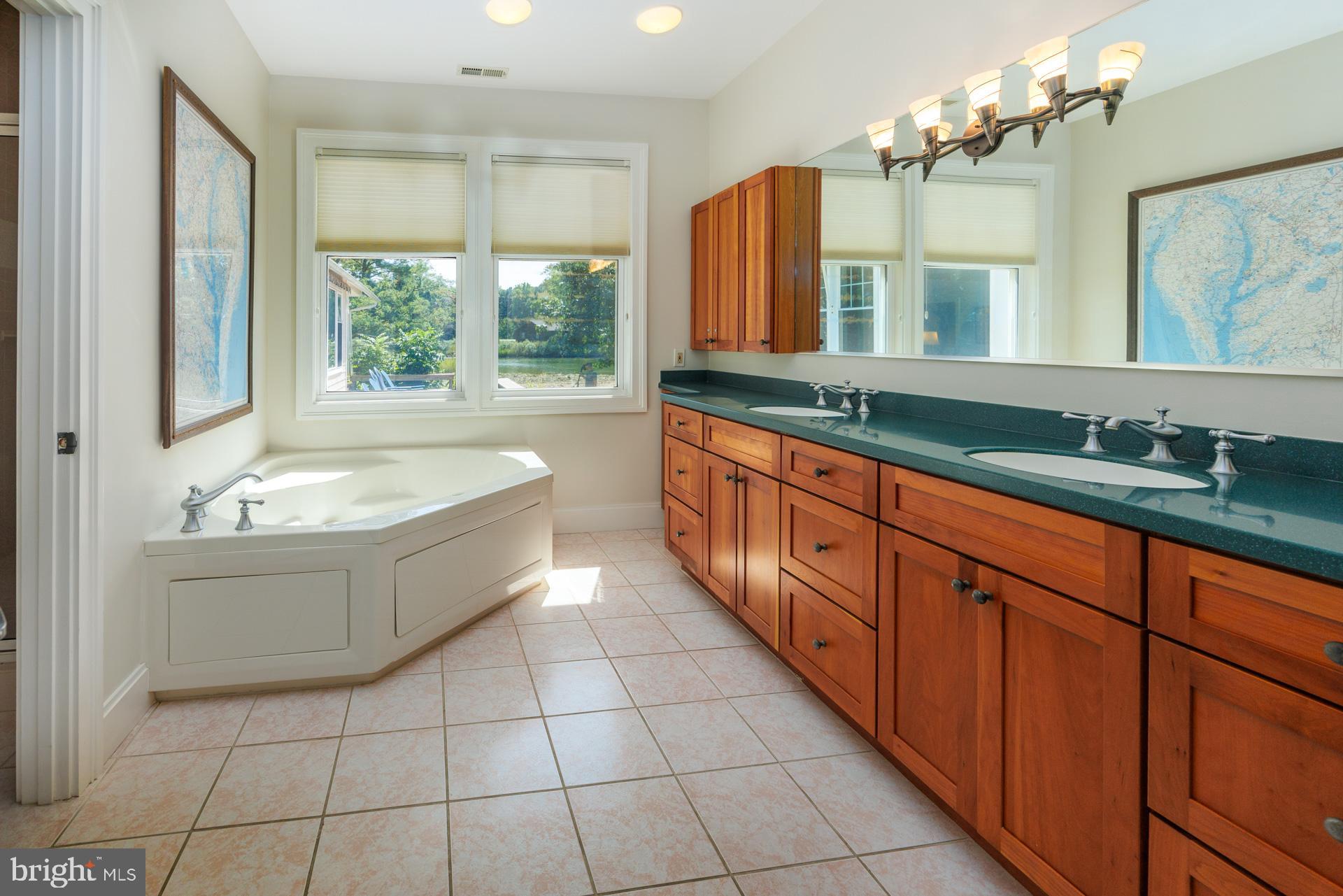 TUNIS MILLS - Residential