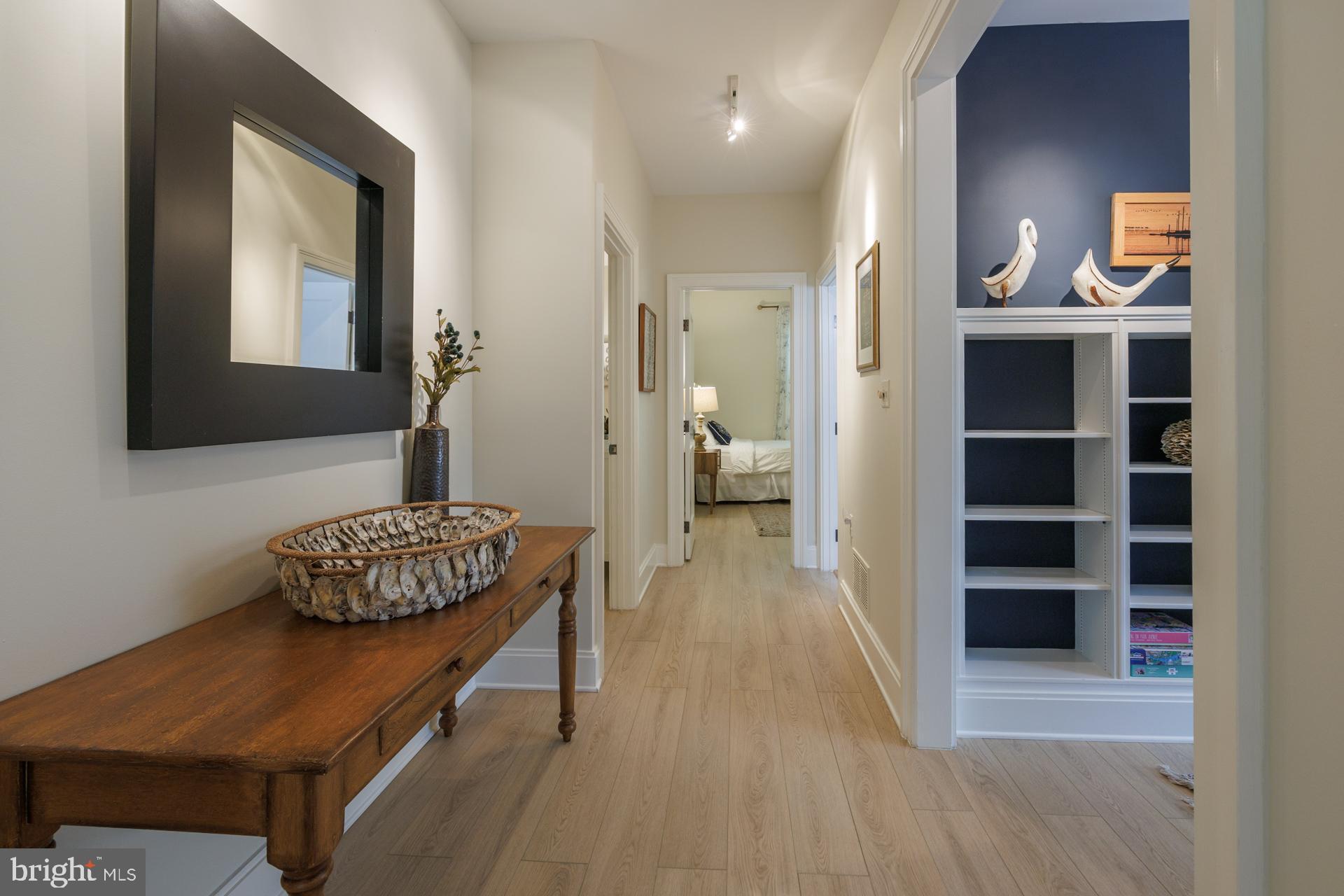 TUNIS MILLS - Residential