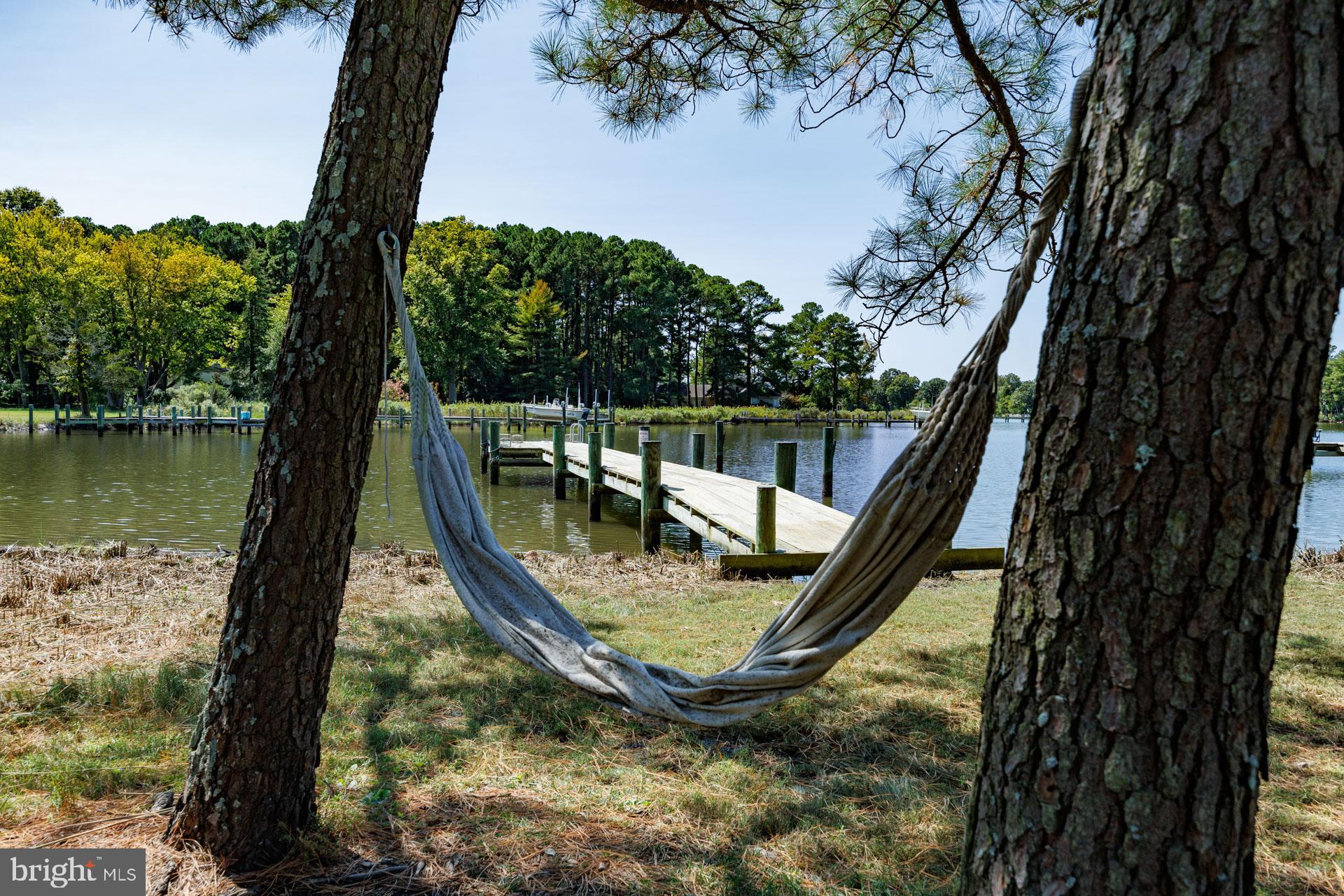 TUNIS MILLS - Residential