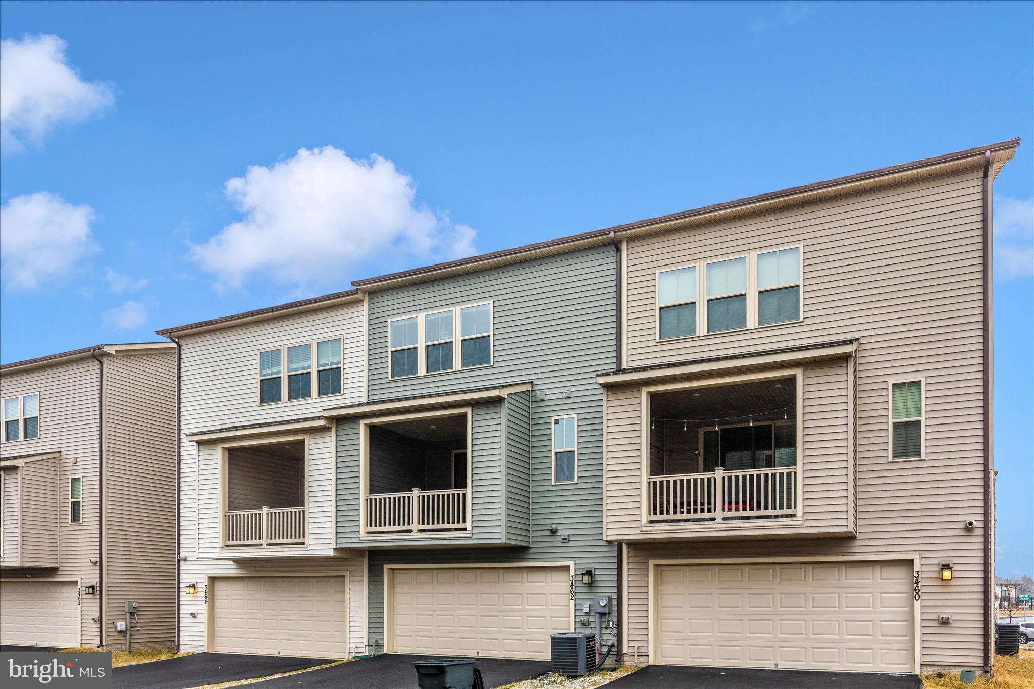 VILLAGES OF URBANA - Residential