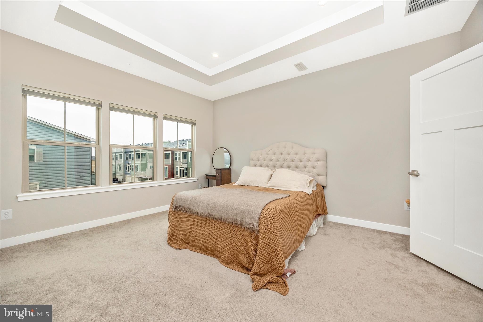 VILLAGES OF URBANA - Residential