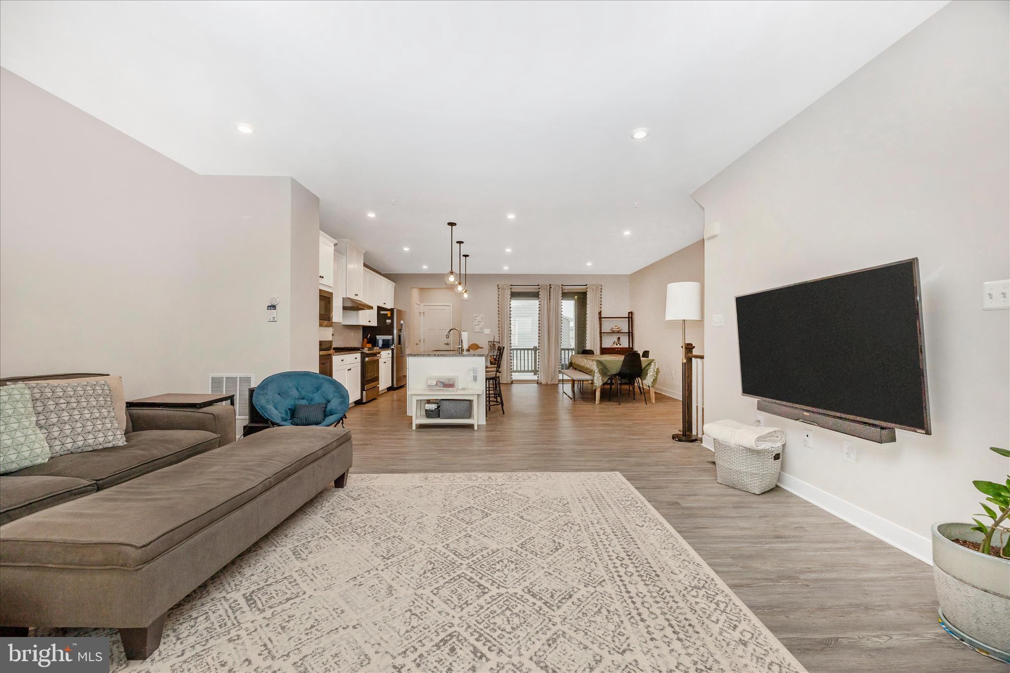 VILLAGES OF URBANA - Residential