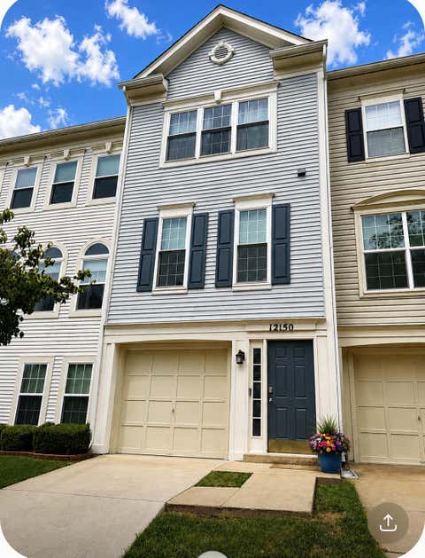 Photo of 12150 Caithness Circle, BRISTOW, VA 20136 (MLS # VAPW2126800)