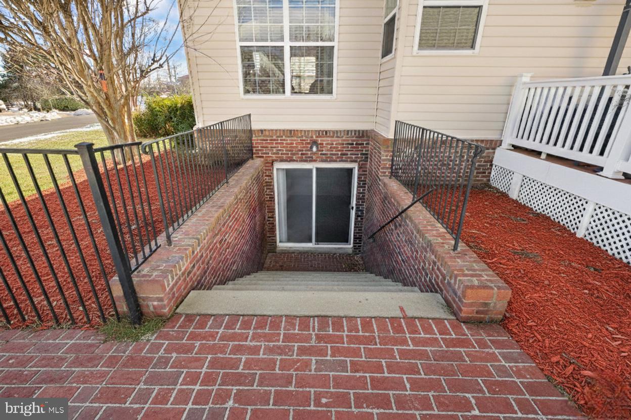 BRAMBLETON - Residential