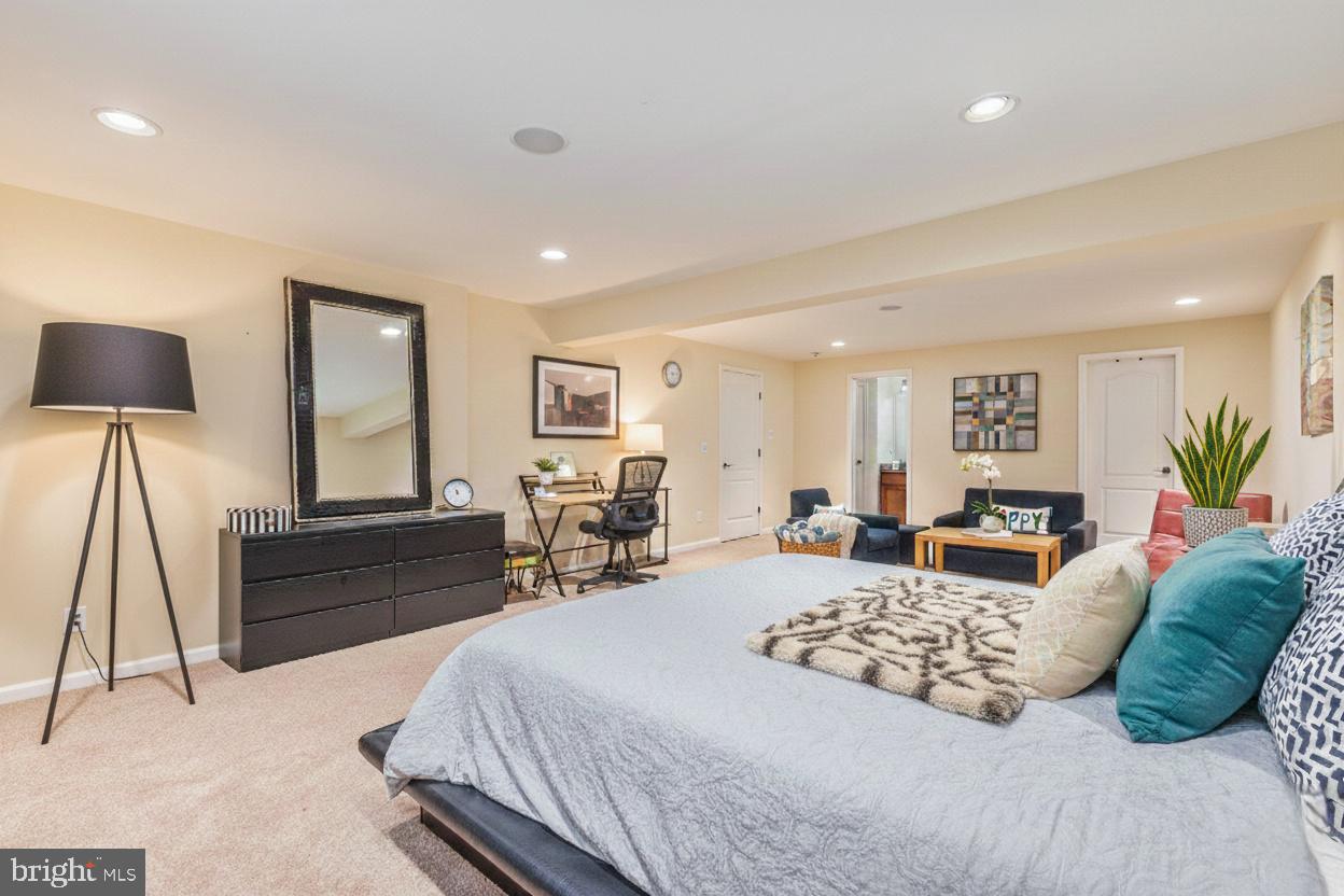 BRAMBLETON - Residential