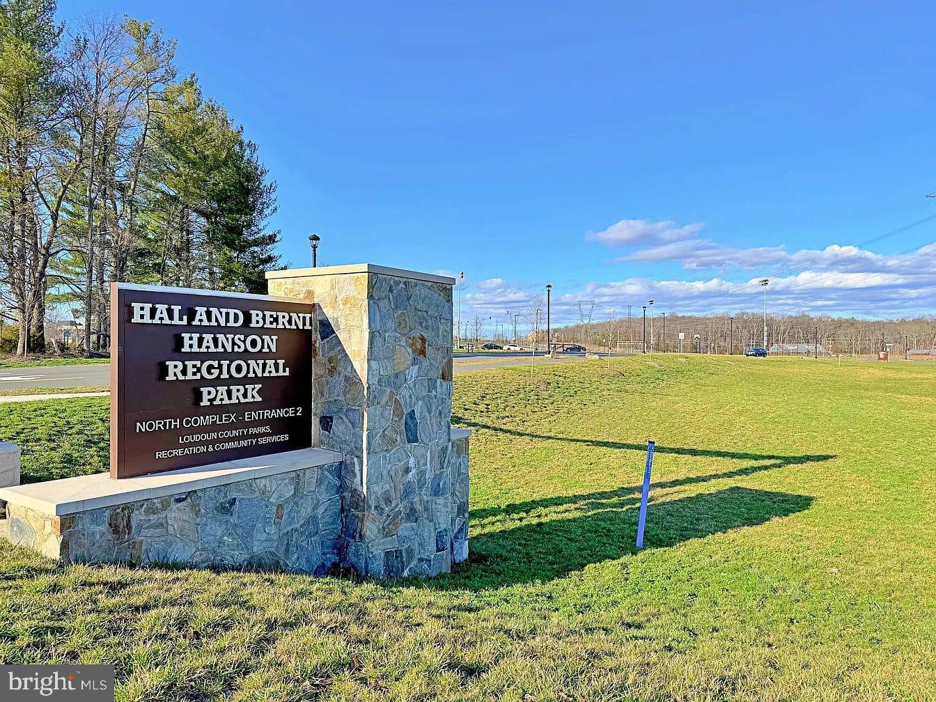 BRAMBLETON - Residential