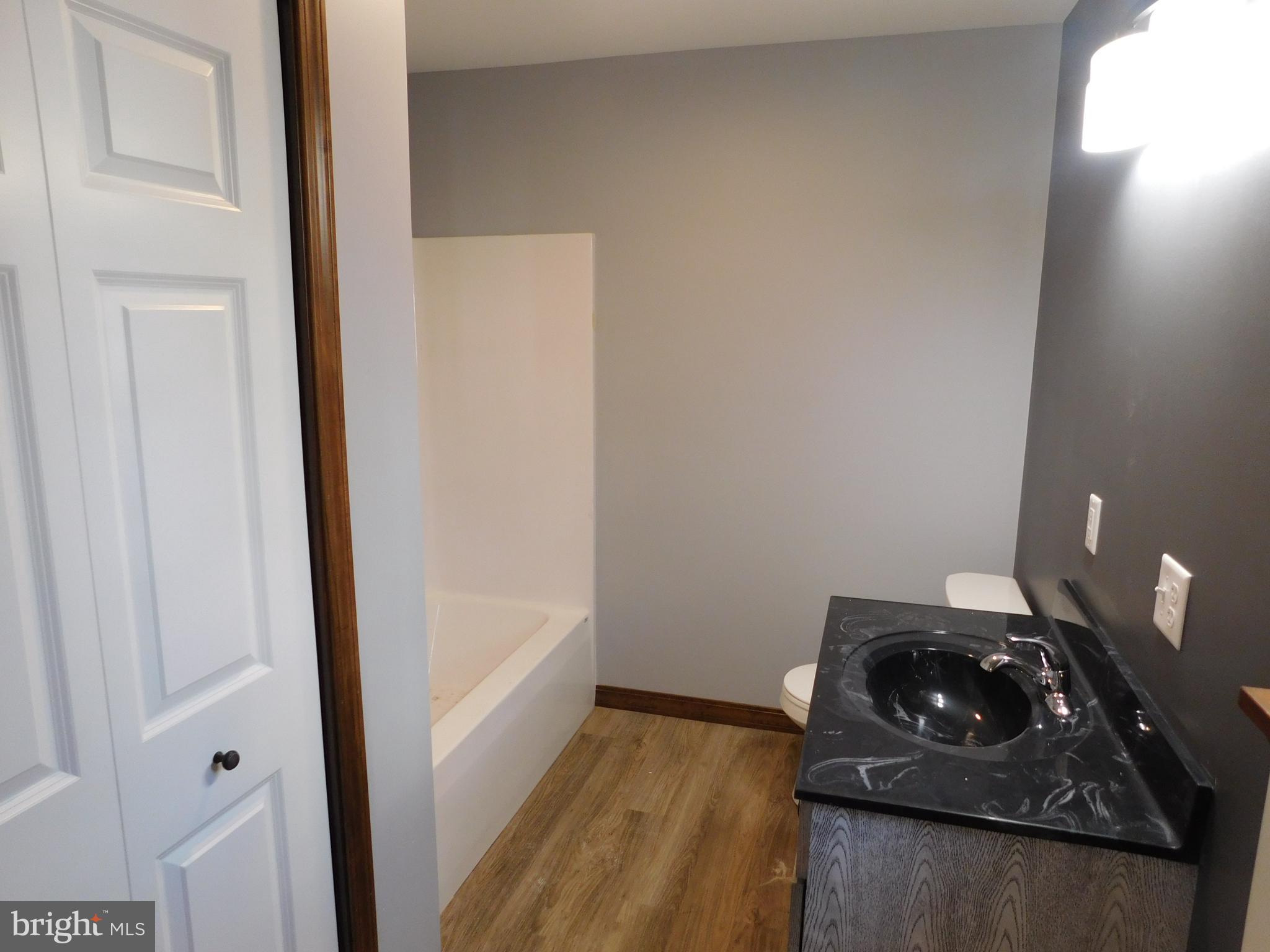 BURNHAM FARM ESTATES - Residential