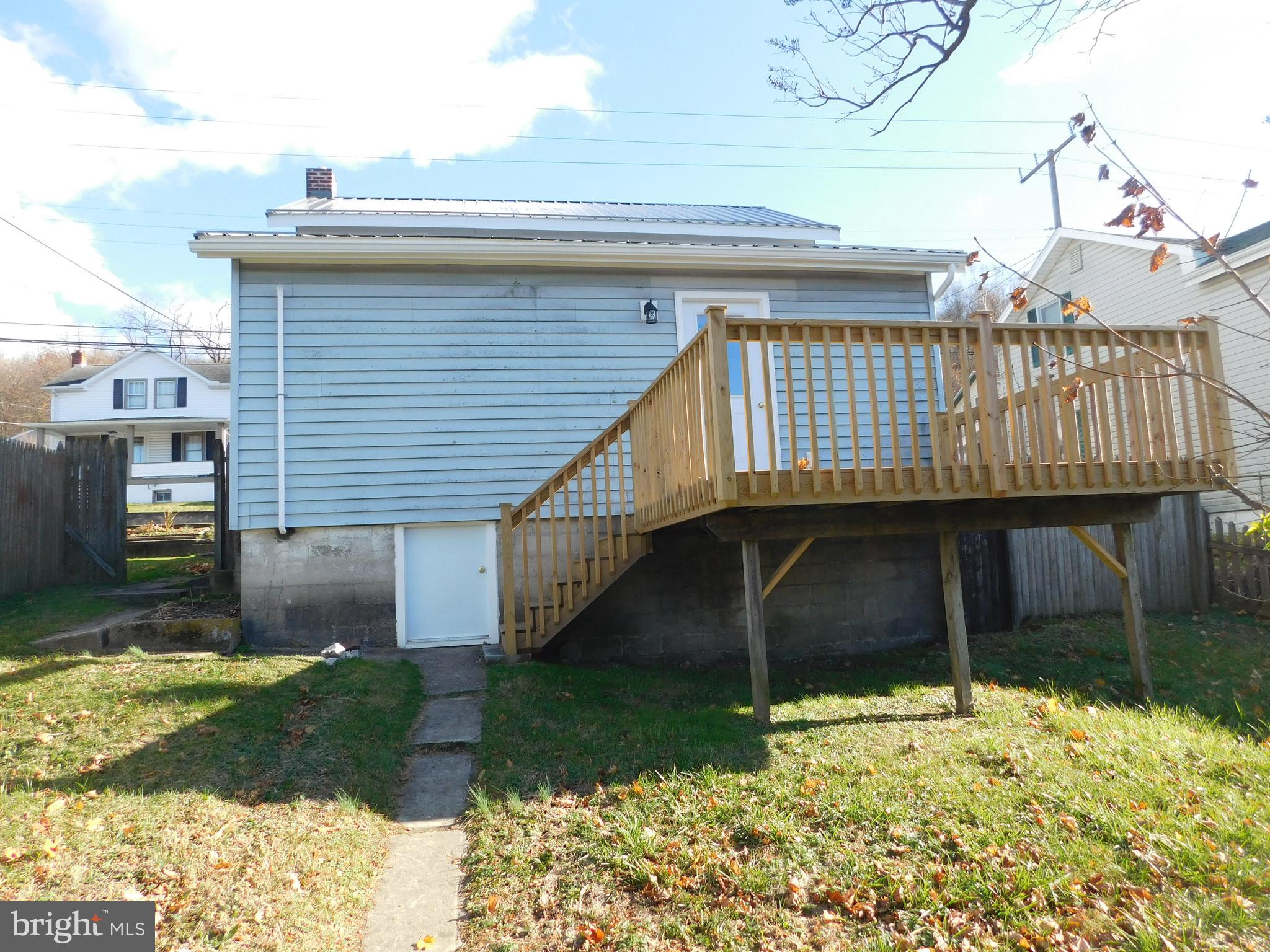 BURNHAM FARM ESTATES - Residential