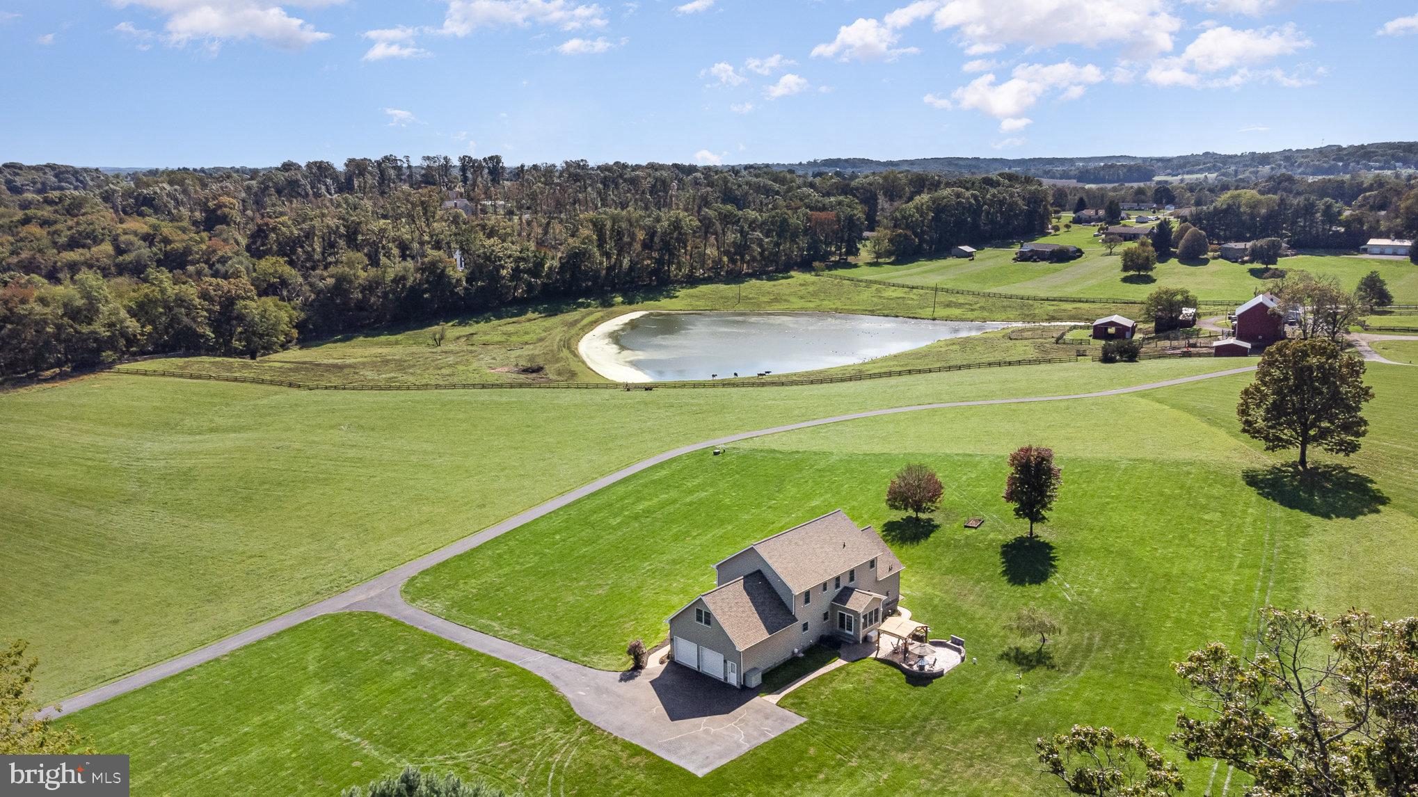 568 TURF FARM DRIVE