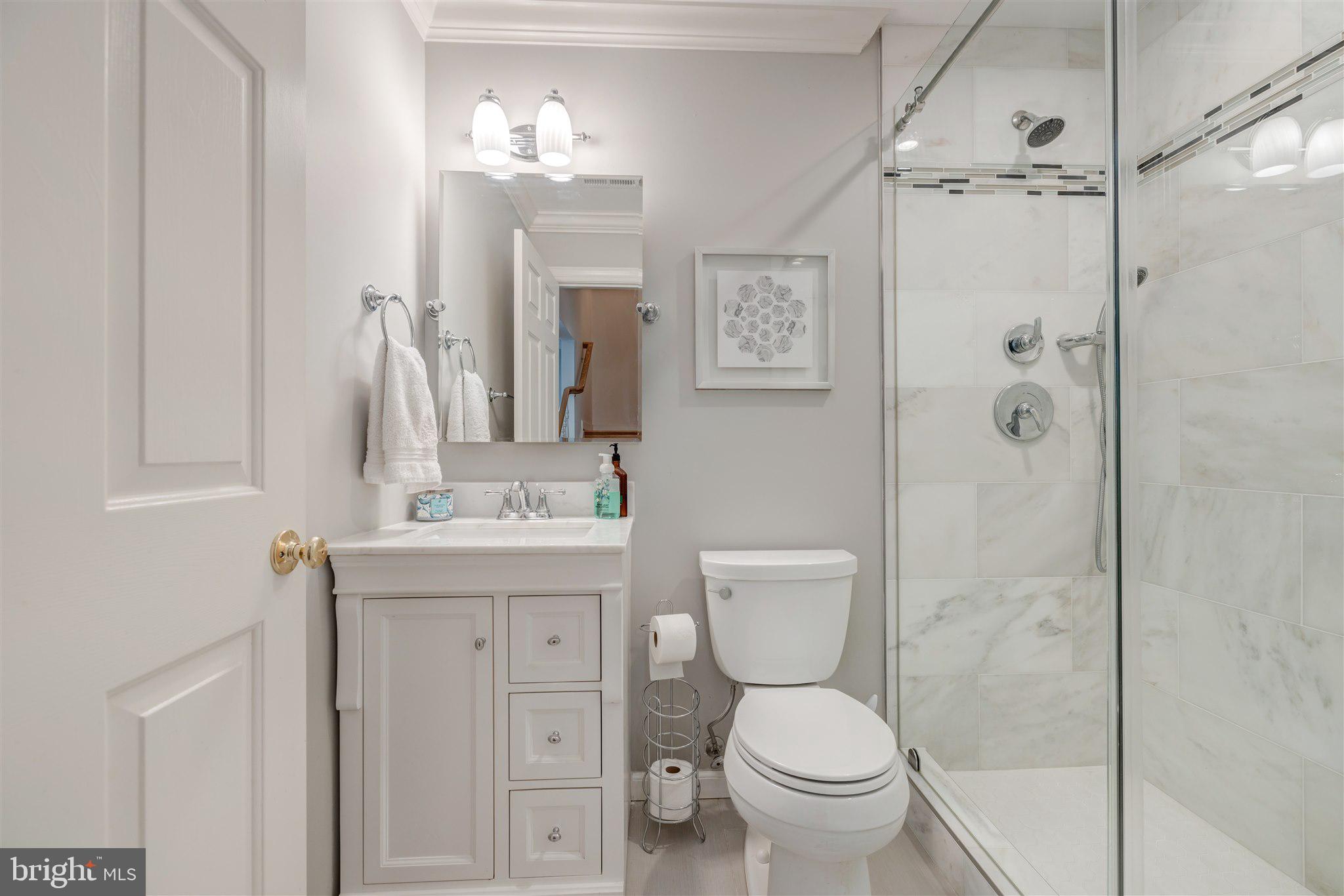 CAMERON STATION - Residential