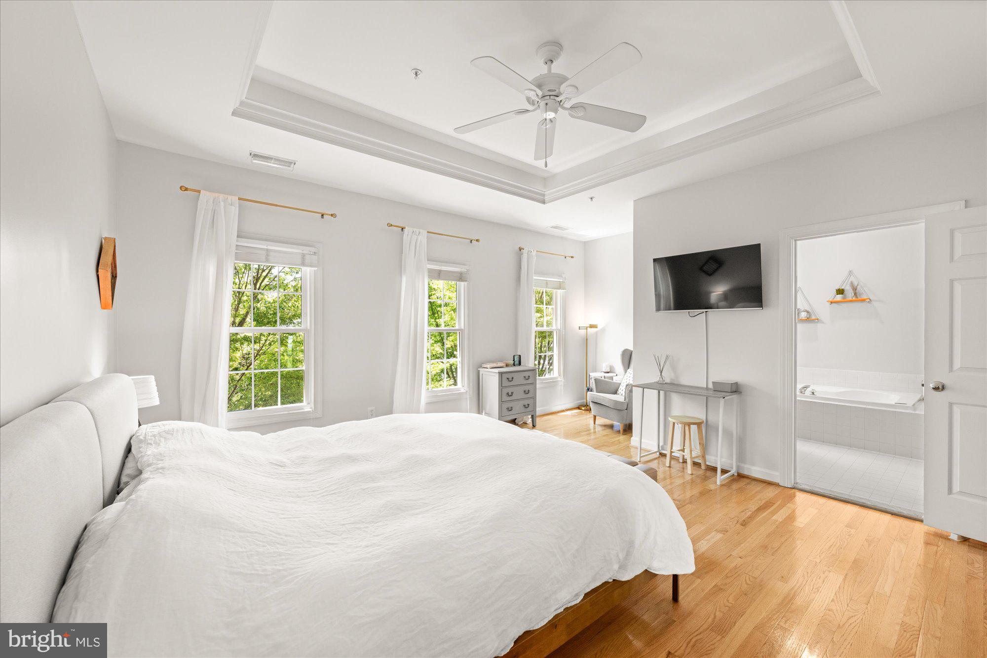 CAMERON STATION - Residential