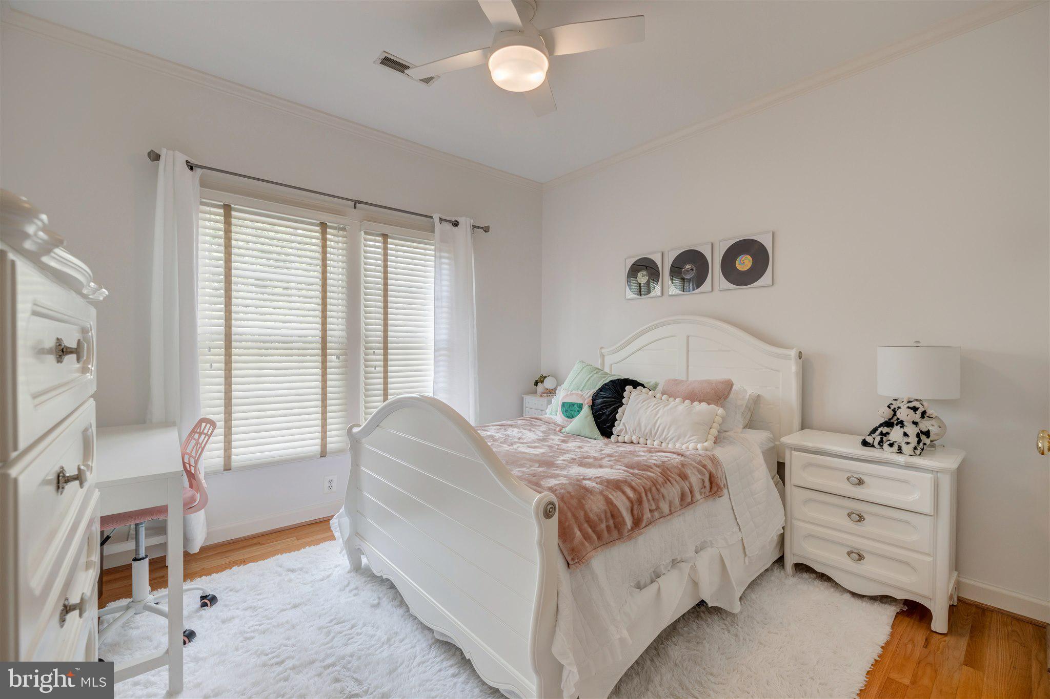 CAMERON STATION - Residential