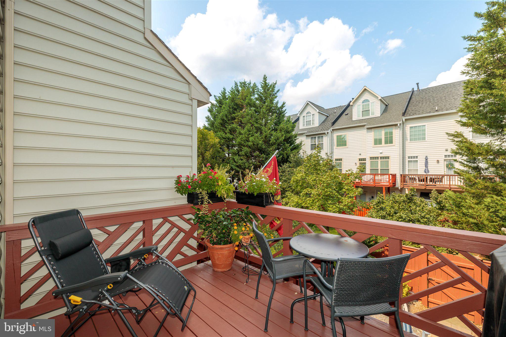 CAMERON STATION - Residential