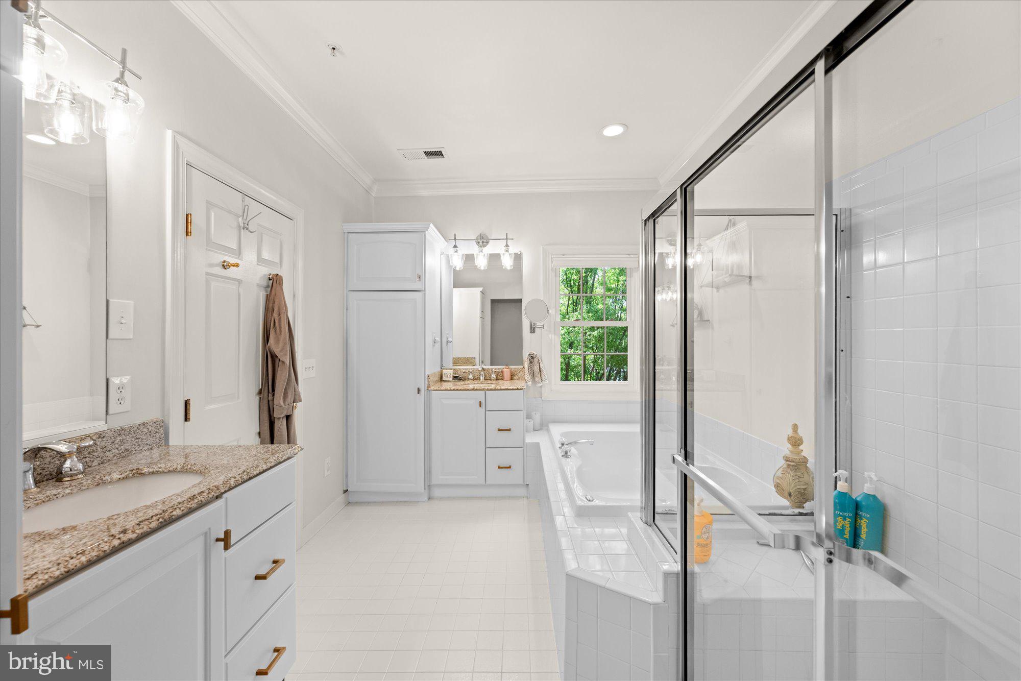 CAMERON STATION - Residential