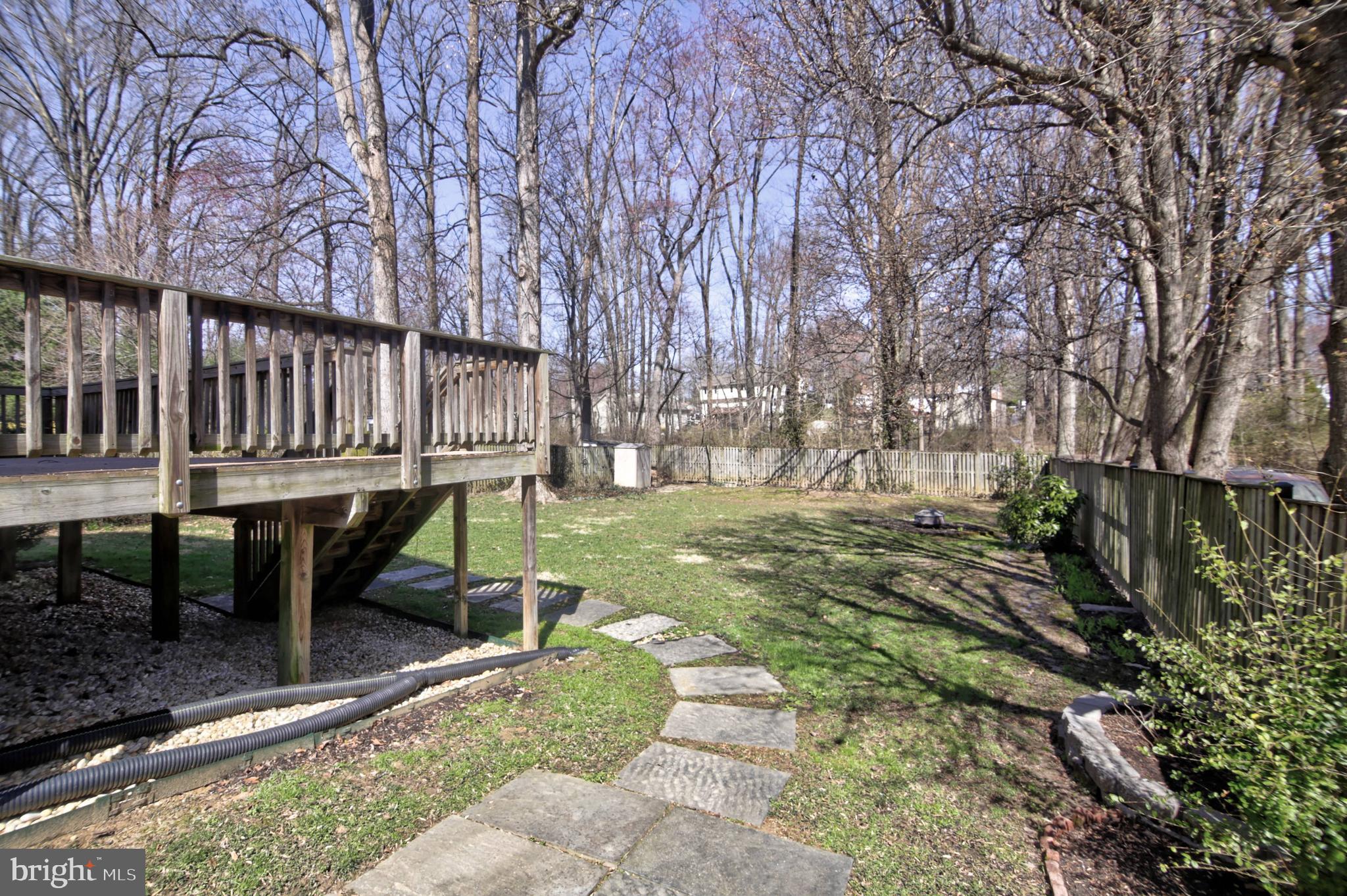 FAIRFAX WOODS - Residential