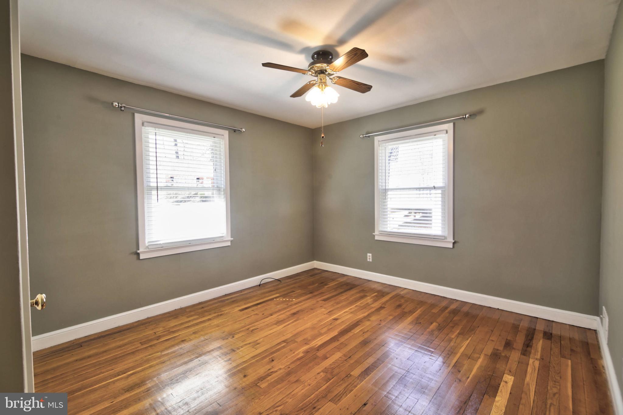 FAIRFAX WOODS - Residential