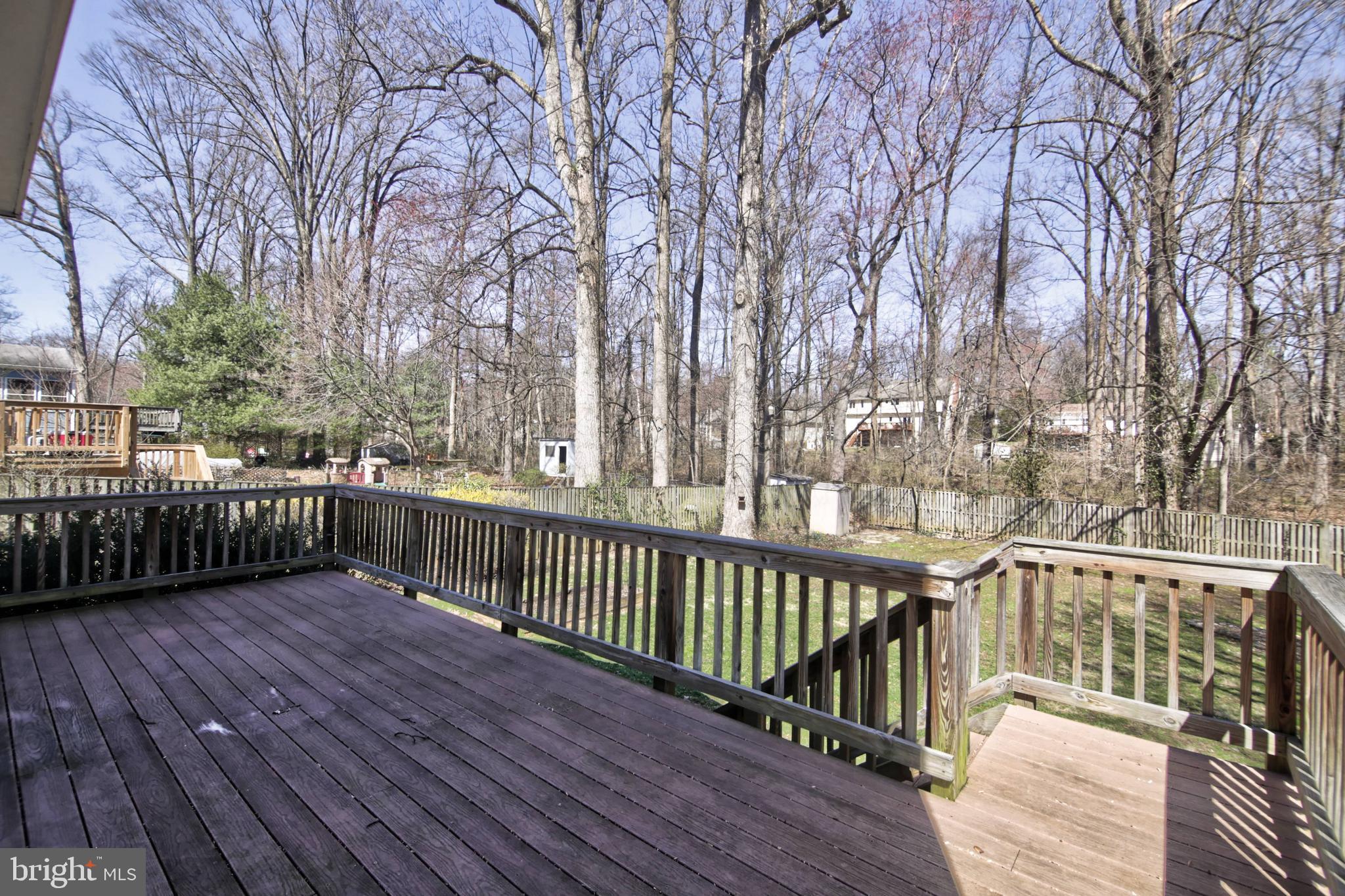 FAIRFAX WOODS - Residential