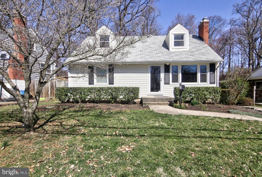 Welcome to your new home in highly desired Fairfax Woods.  Nestled in the heart of Fairfax City, this single family is one of a kind.  Located in close proximity to Routes 66, 50, 29, and 123.  This home offers an updated kitchen, an extension with an extra large master bedroom and family room, a finished walk-out basement, spacious deck, and private backyard.  The updated kitchen includes granite counter tops, shaker cabinetry, subway tile back splash, 2016 appliances, and gorgeous ceramic tile flooring.  The master bedroom includes high ceilings, a spacious walk-in closet with organizers, and large master bath with his and her sinks.  Other features include: 2016 kitchen appliances, 2015 water heater, 2013 air conditioning, 2013 furnace, 2017 carpet, 2014 main level bath renovation, 2006 extension, 2006 roof, 2006 windows, 2006 deck.  Come and see this incredible property!