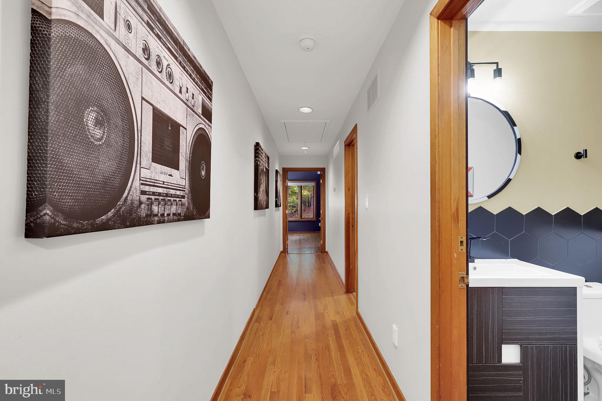 BRIAR HILL - Residential